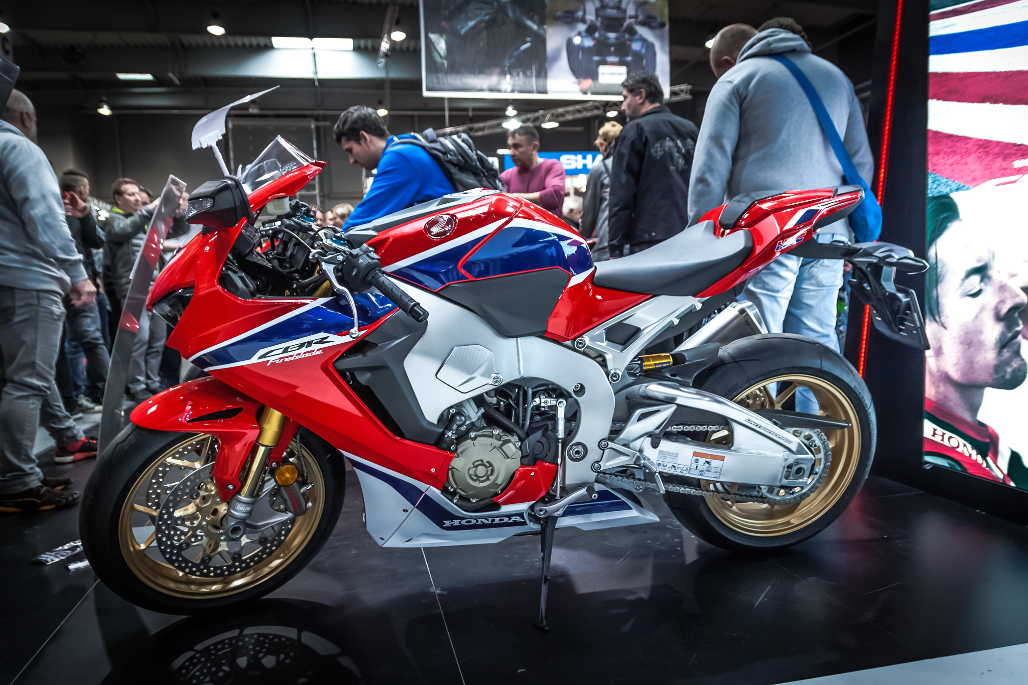 Canon EOS 500D (EOS Rebel T1i / EOS Kiss X3) sample photo. Honda cbr1000rr fireblade sp photography
