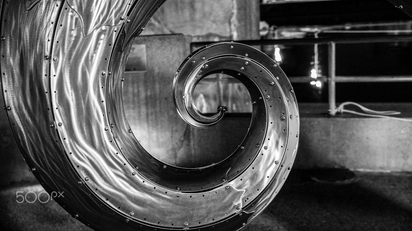 Sony DT 18-135mm F3.5-5.6 SAM sample photo. Wave art at the ballard locks photography