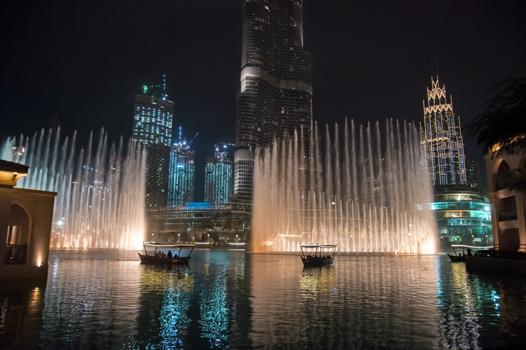 Nikon D7200 sample photo. Dubai fountains photography