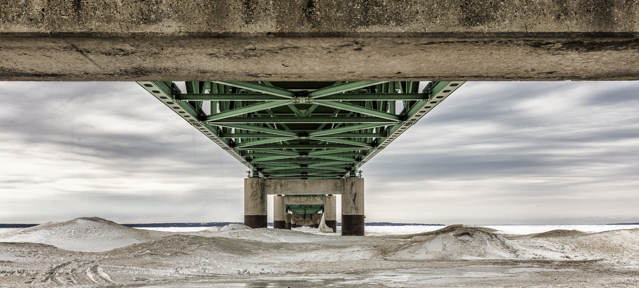 Canon EF 16-35mm F2.8L II USM sample photo. Mackinac bridge 8 photography