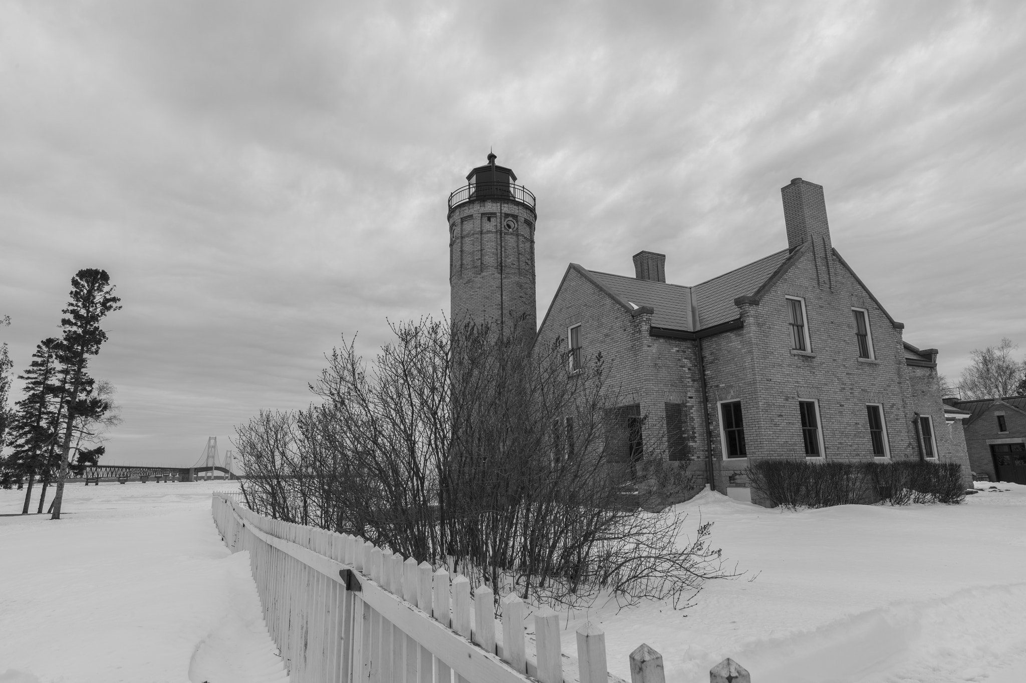 Canon EF 16-35mm F2.8L II USM sample photo. Mackinac bridge 9 photography