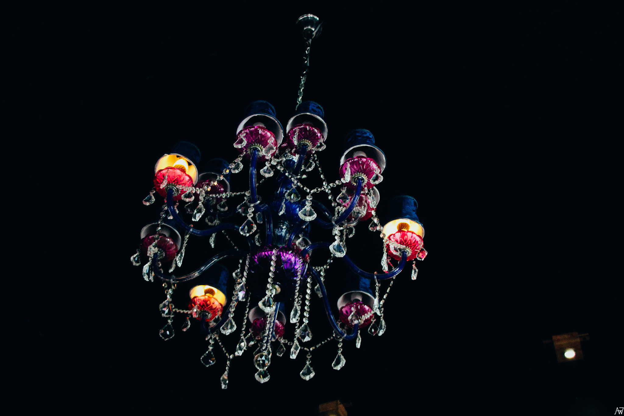 Canon EOS 1200D (EOS Rebel T5 / EOS Kiss X70 / EOS Hi) sample photo. Chandelier photography