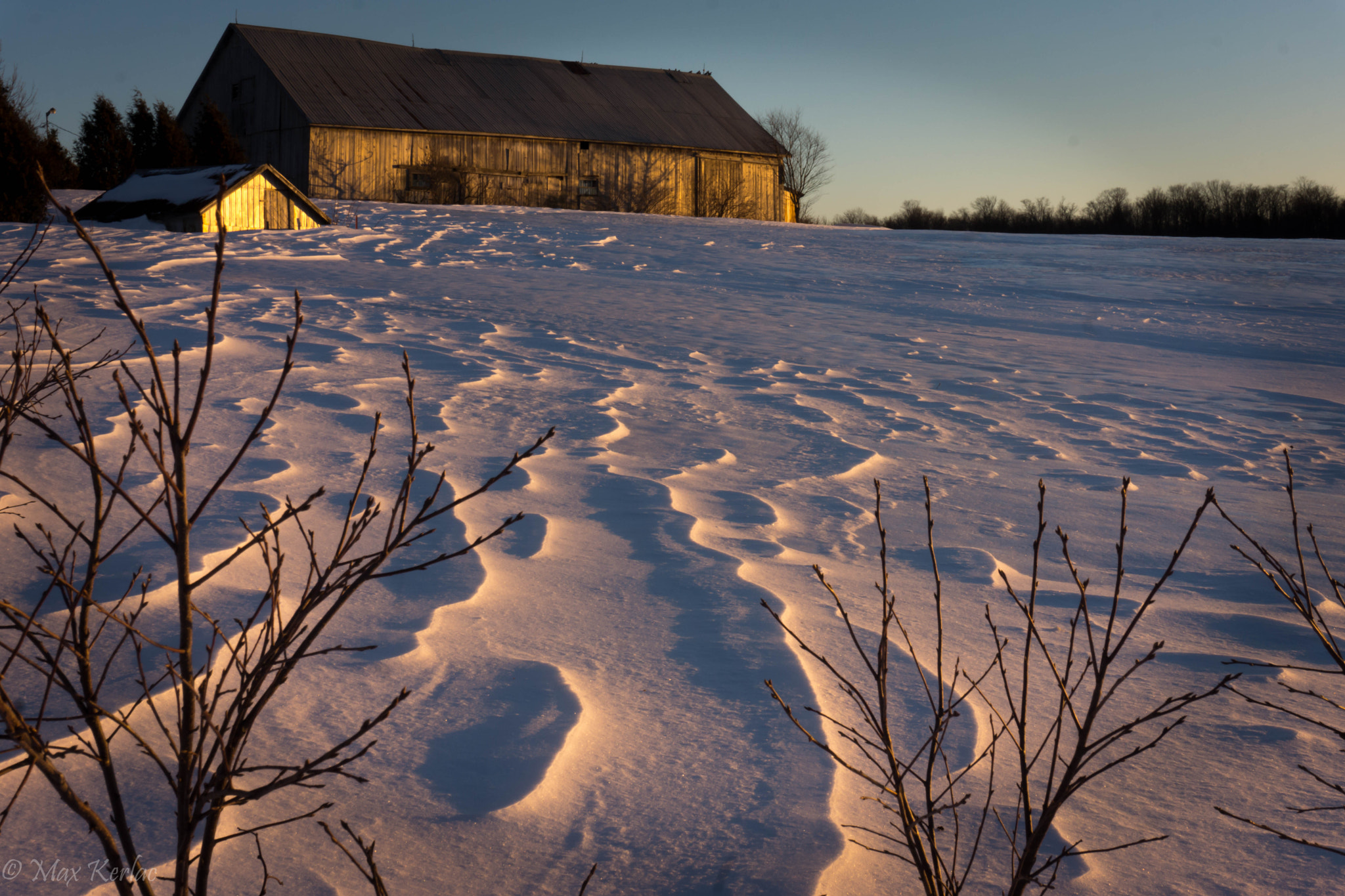 Sony Alpha NEX-7 sample photo. Snow waves photography