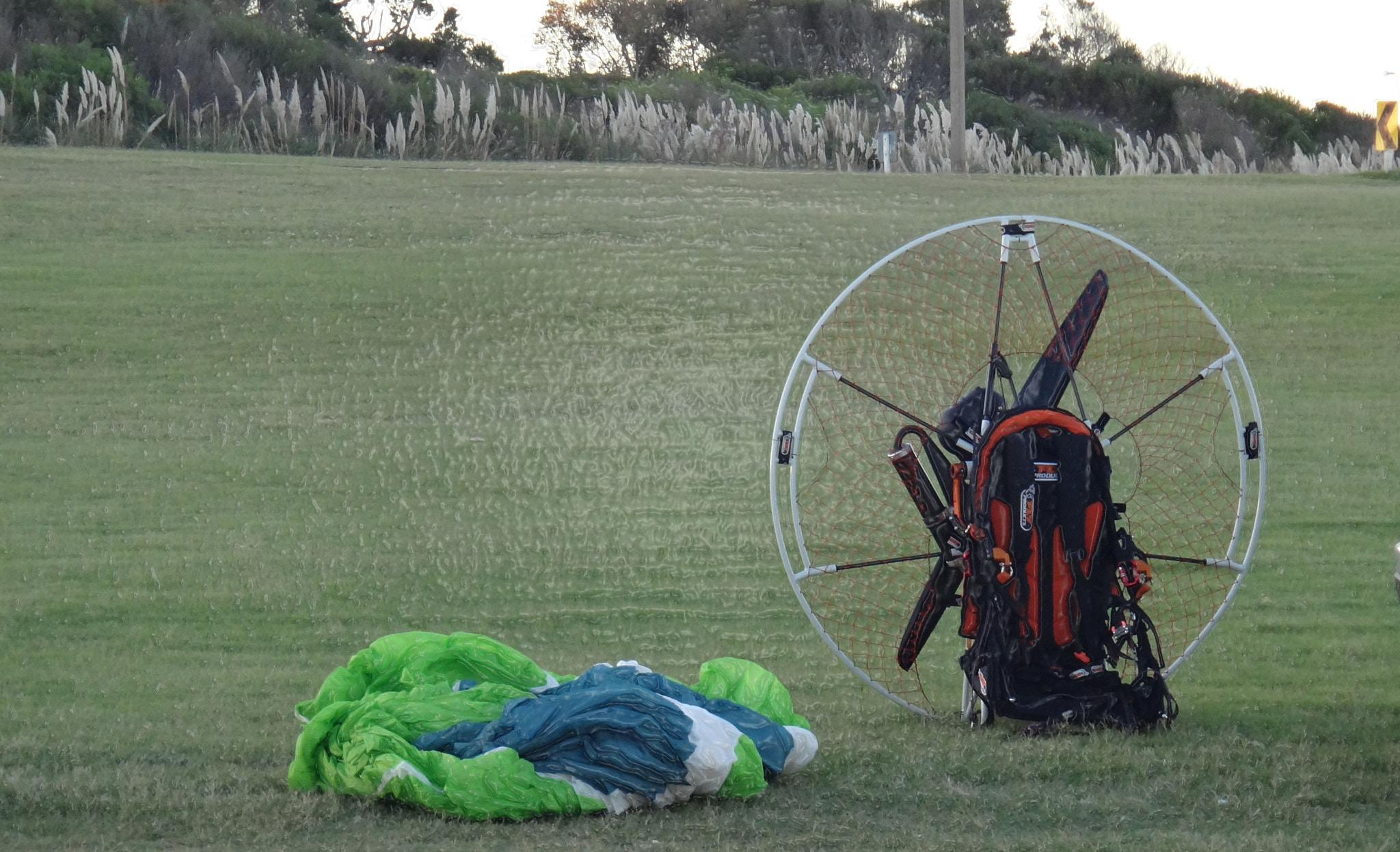 Sony DSC-TX20 sample photo. Paragliding 1 photography