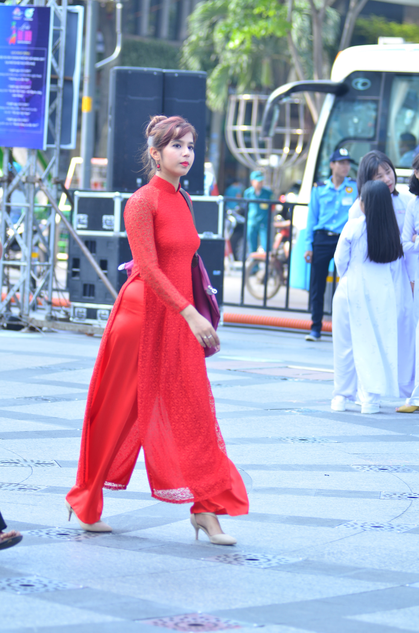 Nikon AF-Nikkor 80-200mm F2.8D ED sample photo. Áo dài 3 photography