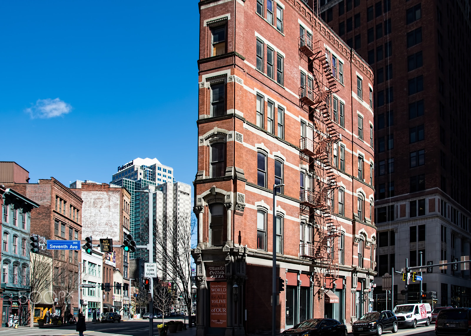 Sigma 18-250mm F3.5-6.3 DC Macro OS HSM sample photo. Seventh avenue photography