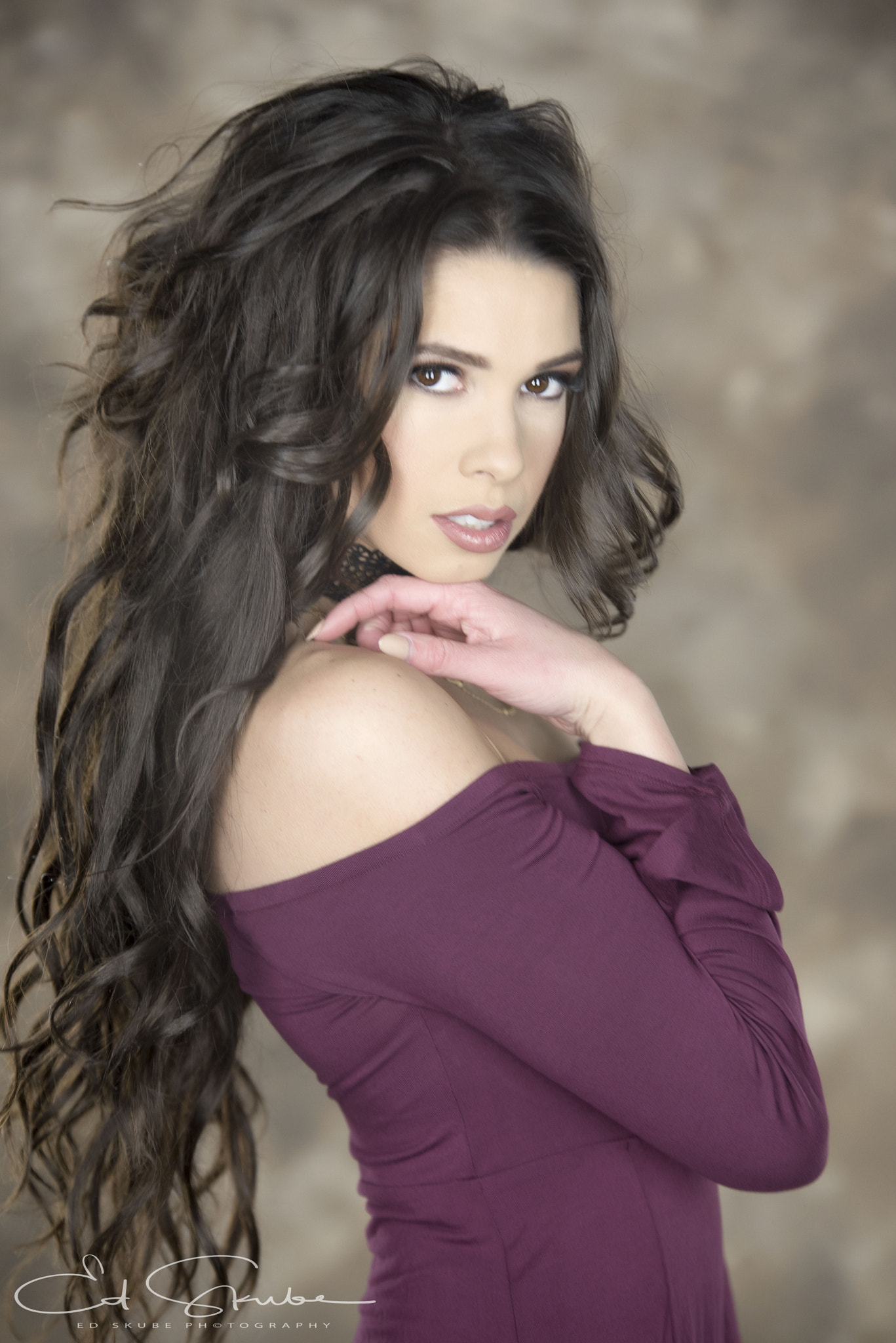 Sigma 70-200mm F2.8 EX DG OS HSM sample photo. Model -danielle photography