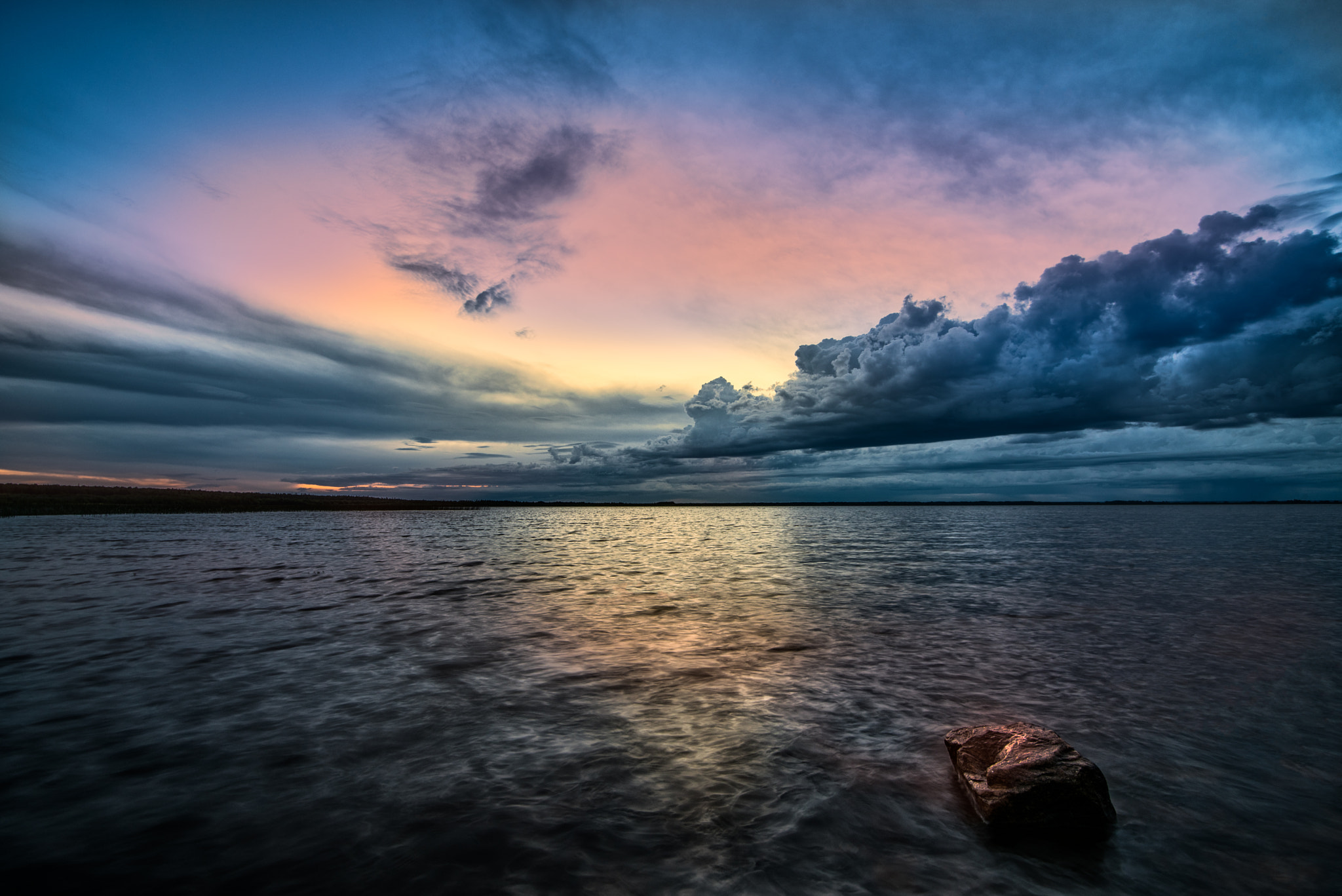 Nikon D750 + Tokina AT-X 16-28mm F2.8 Pro FX sample photo. Slave lake sunset photography