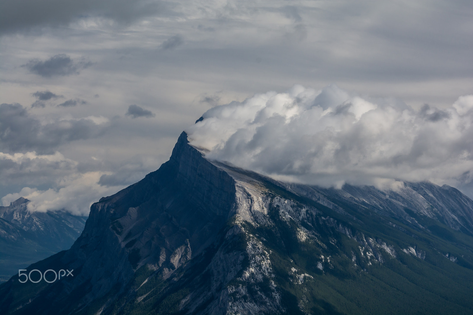 Nikon AF-S Nikkor 24-120mm F4G ED VR sample photo. Canadian mountains, clouds photography
