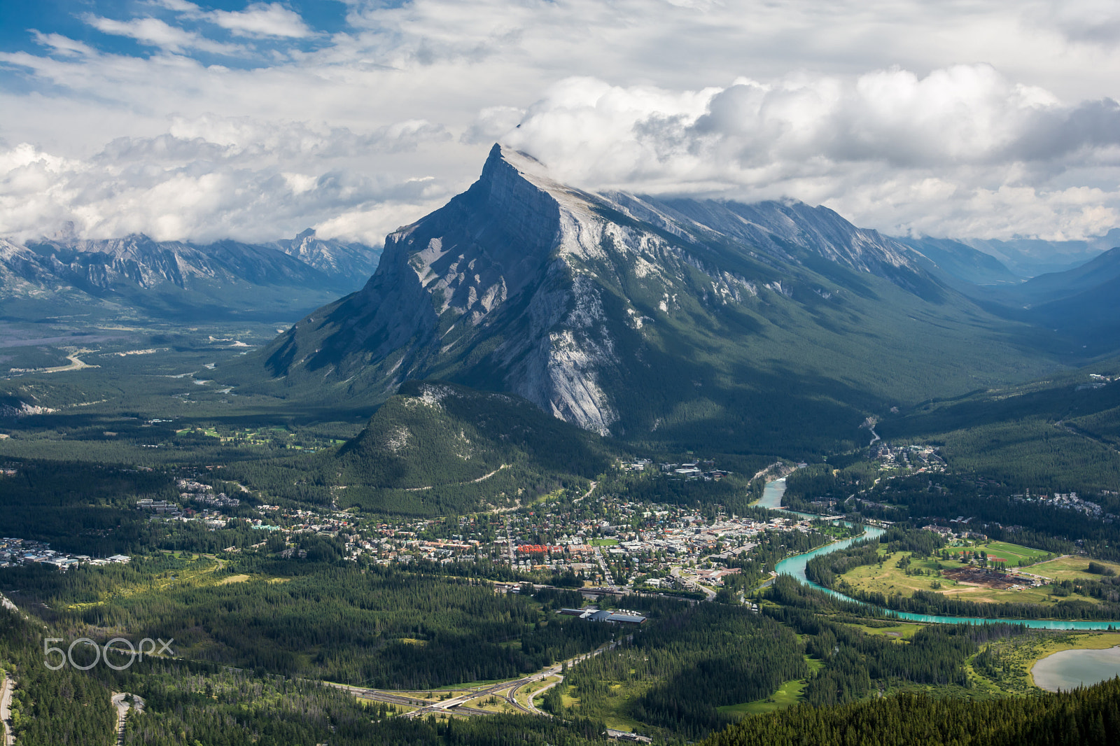 Nikon AF-S Nikkor 24-120mm F4G ED VR sample photo. Canadian mountains, clouds photography