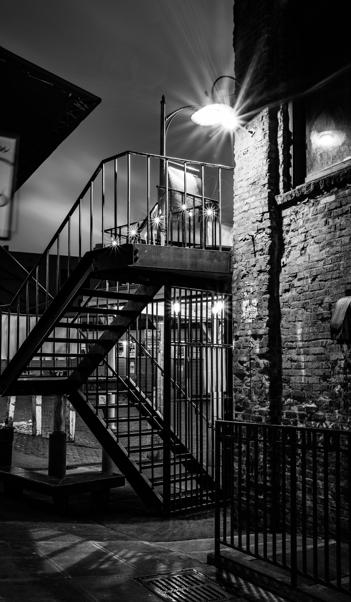 Fujifilm X-T2 + Fujifilm XF 23mm F1.4 R sample photo. Black iron stairs photography