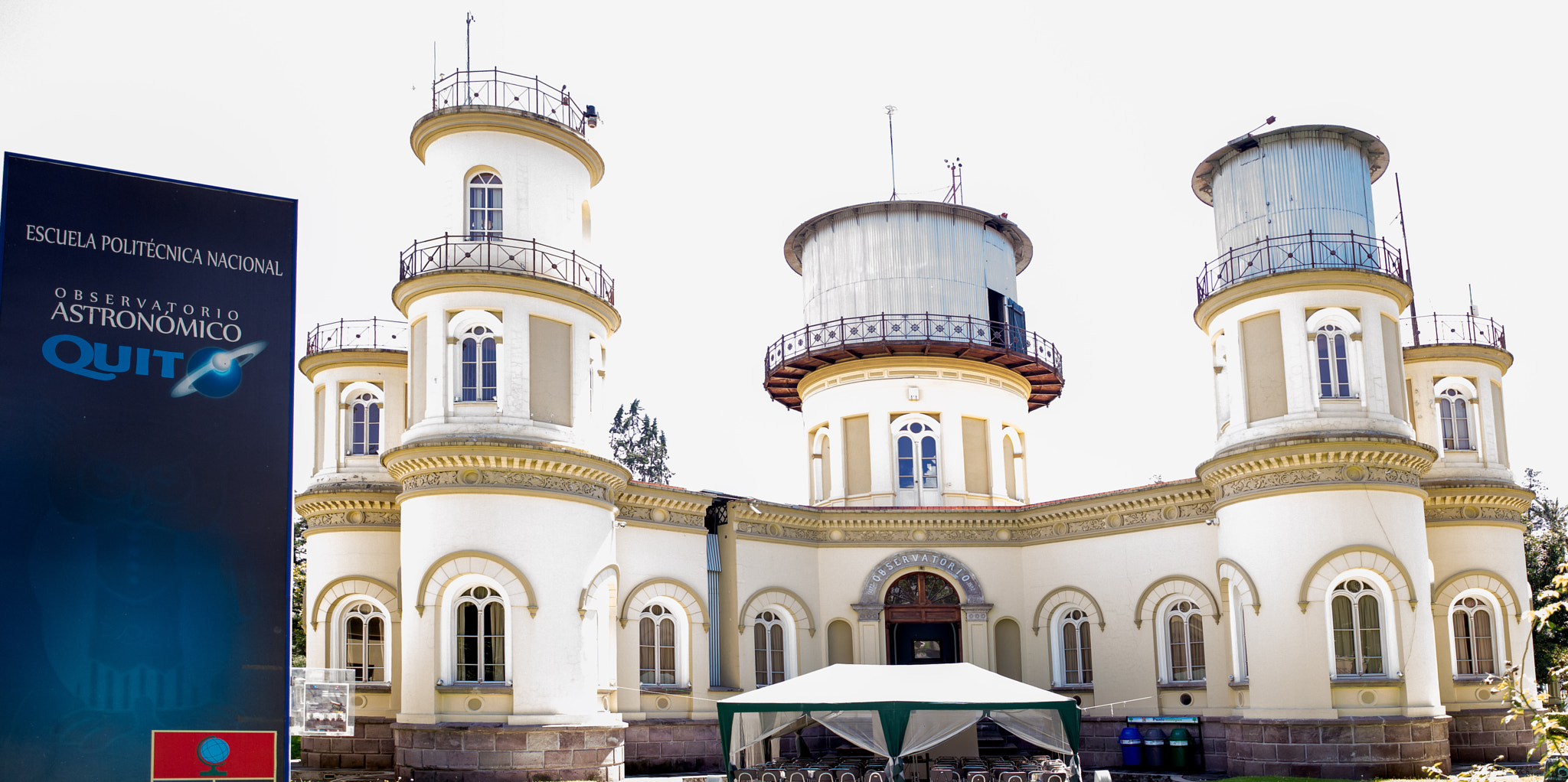 Canon EF-S 24mm F2.8 STM sample photo. Observatorio astronomico quito photography