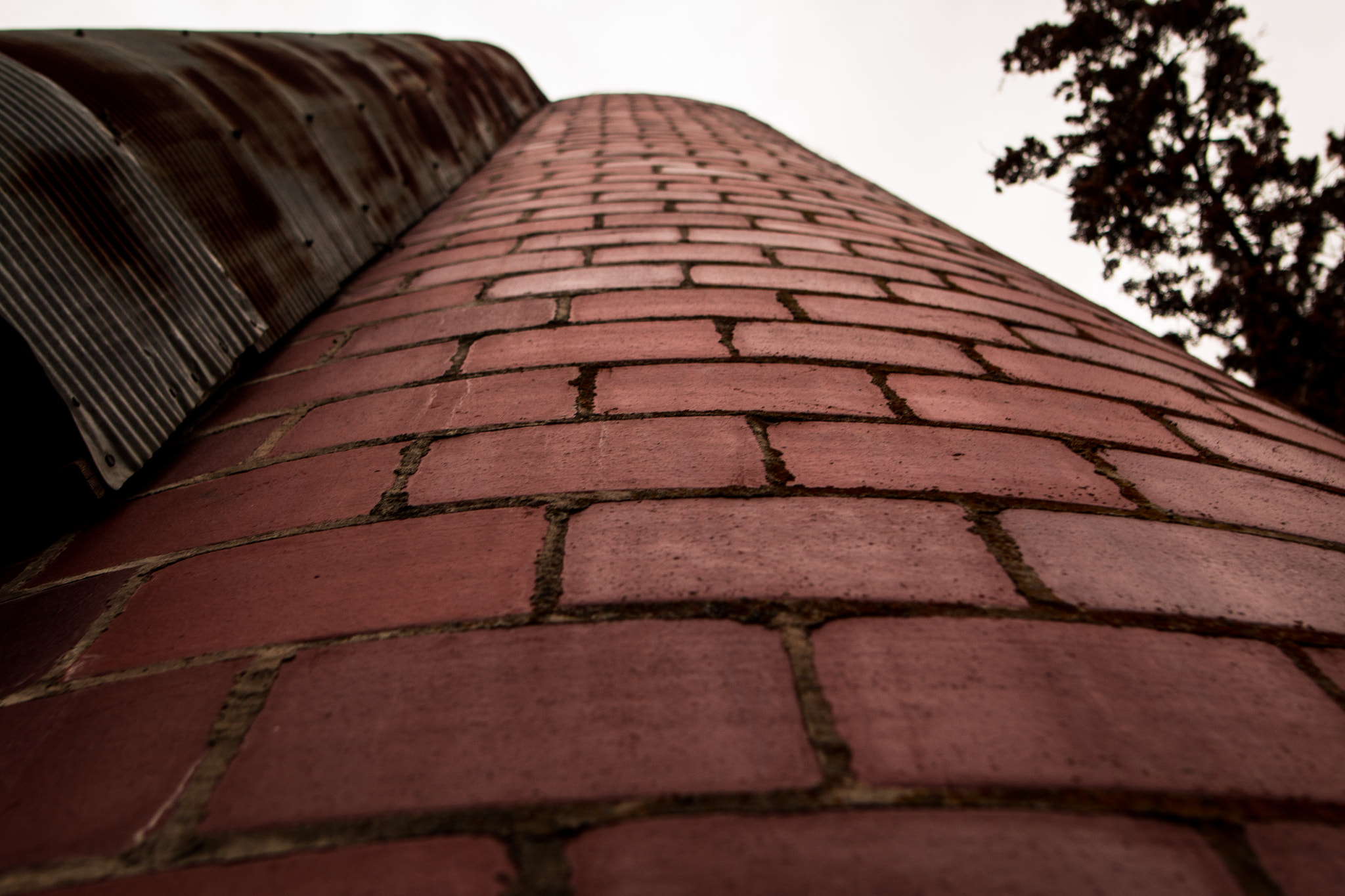 Sigma 24mm F1.4 DG HSM Art sample photo. Silo photography