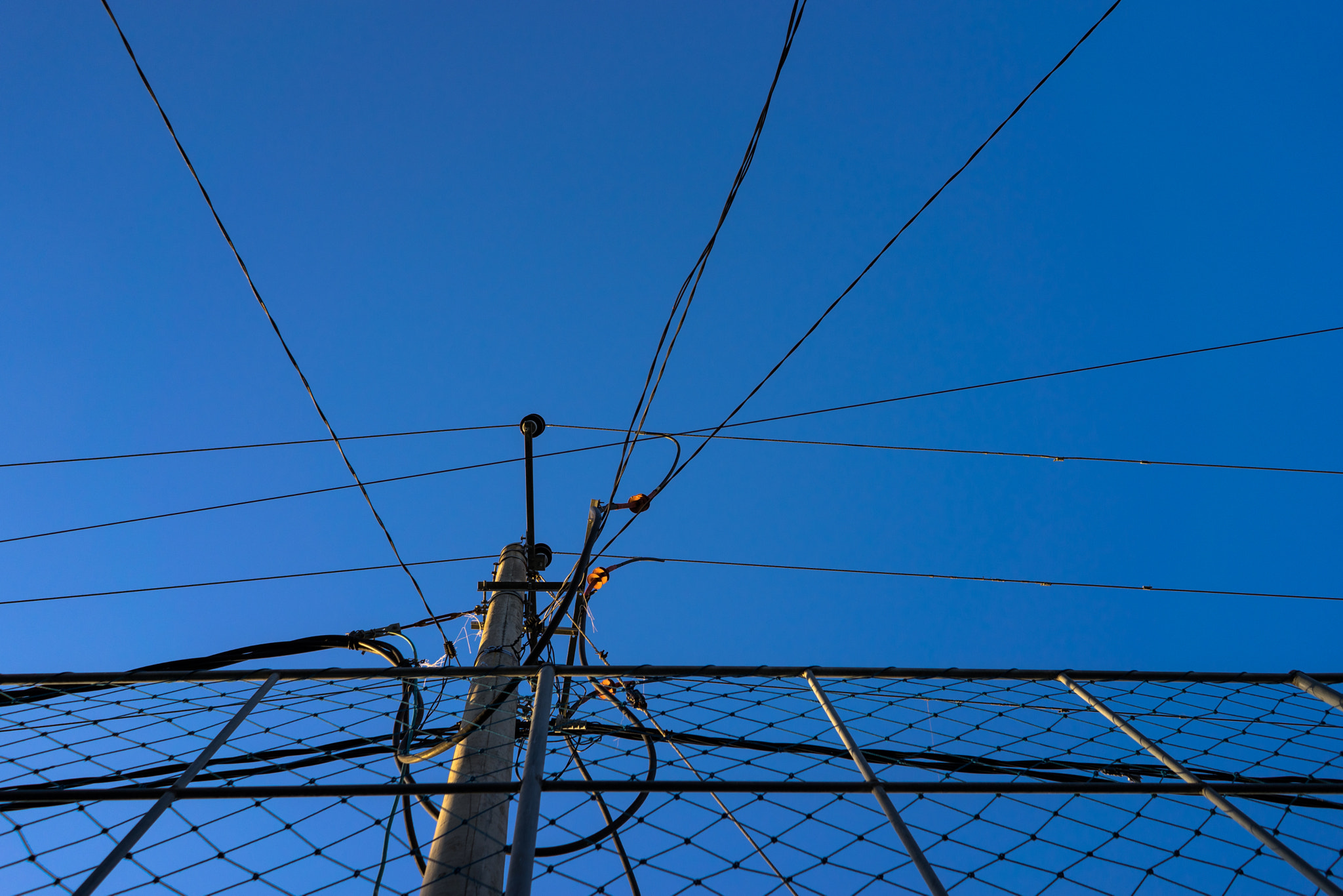 Sony FE 28mm F2 sample photo. The sky line photography
