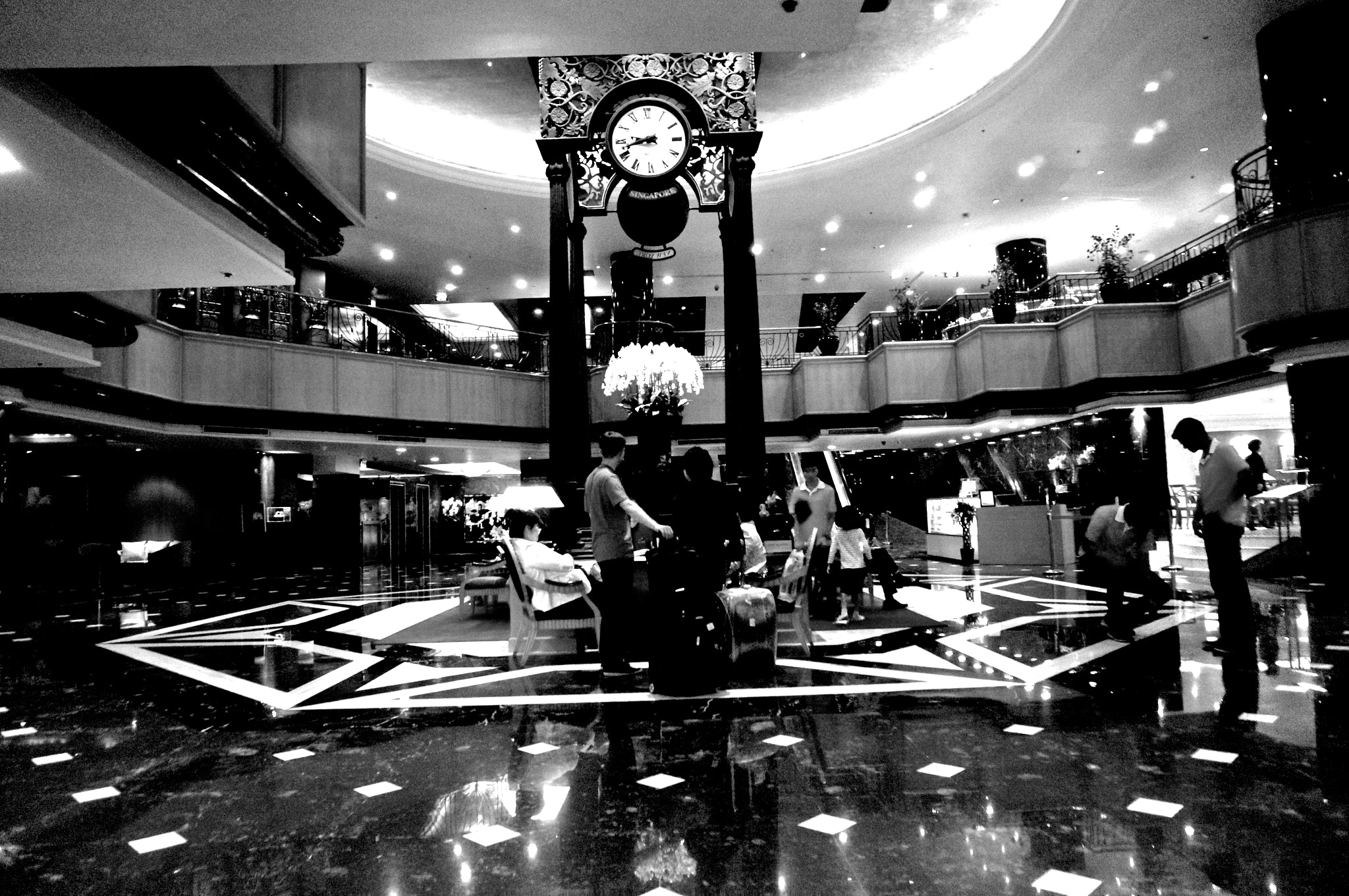 Sony Alpha NEX-6 sample photo. Lobby photography