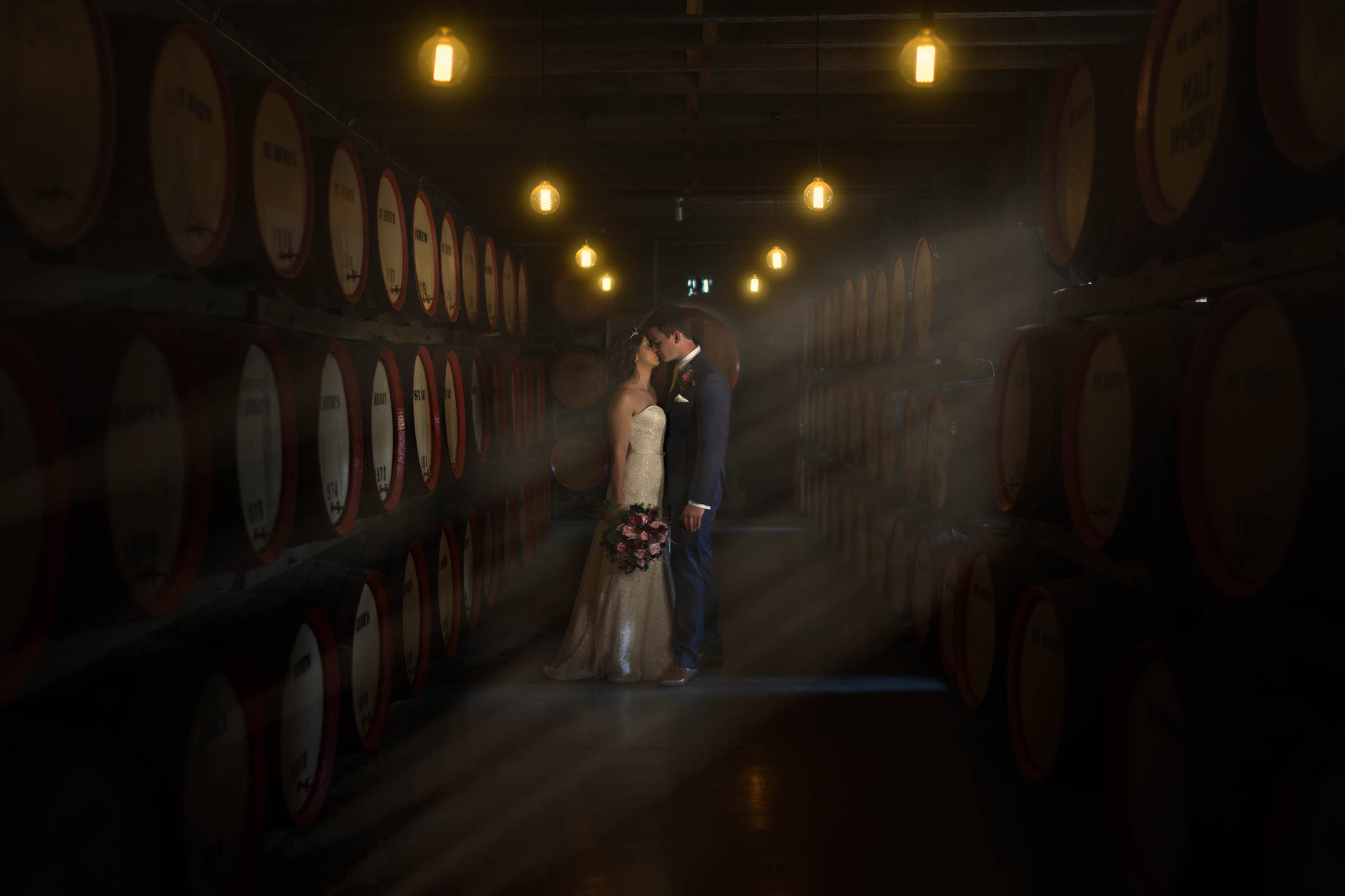 Sony a7 II + Sony Distagon T* FE 35mm F1.4 ZA sample photo. Wedding day photography