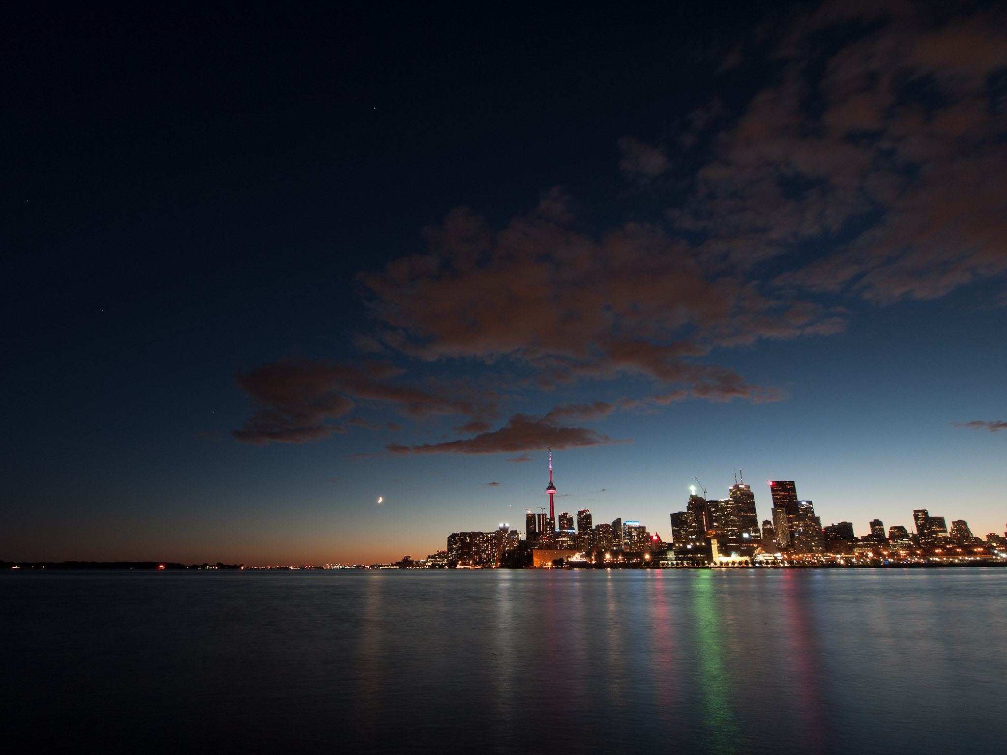 Panasonic Lumix DMC-GF1 + OLYMPUS M.9-18mm F4.0-5.6 sample photo. Toronto skyline photography