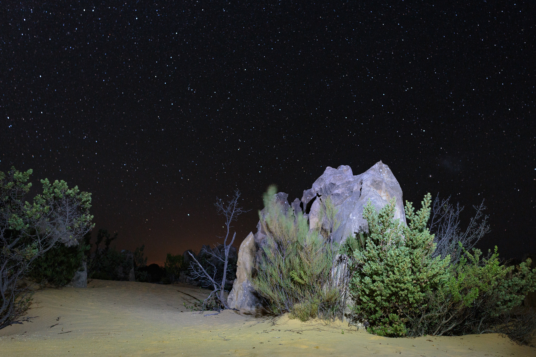 Canon EOS 6D + Canon EF 28mm F1.8 USM sample photo. Pinacles photography