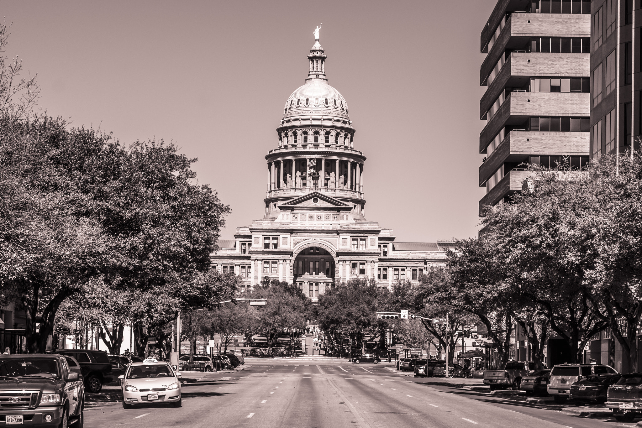 Sony SLT-A65 (SLT-A65V) + Minolta AF 50mm F1.7 sample photo. Texas state capitol photography