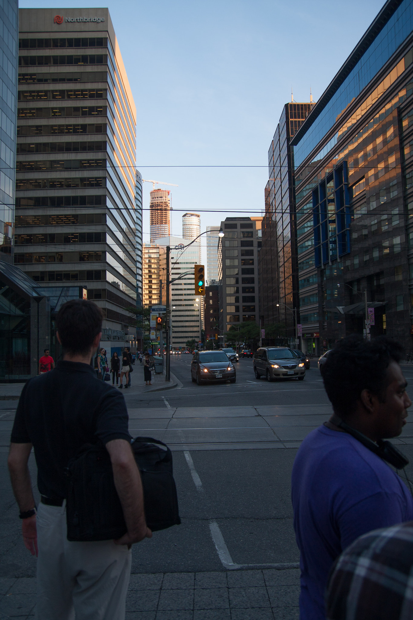 Tamron SP AF 17-50mm F2.8 XR Di II LD Aspherical (IF) sample photo. Toronto downtown summer photography