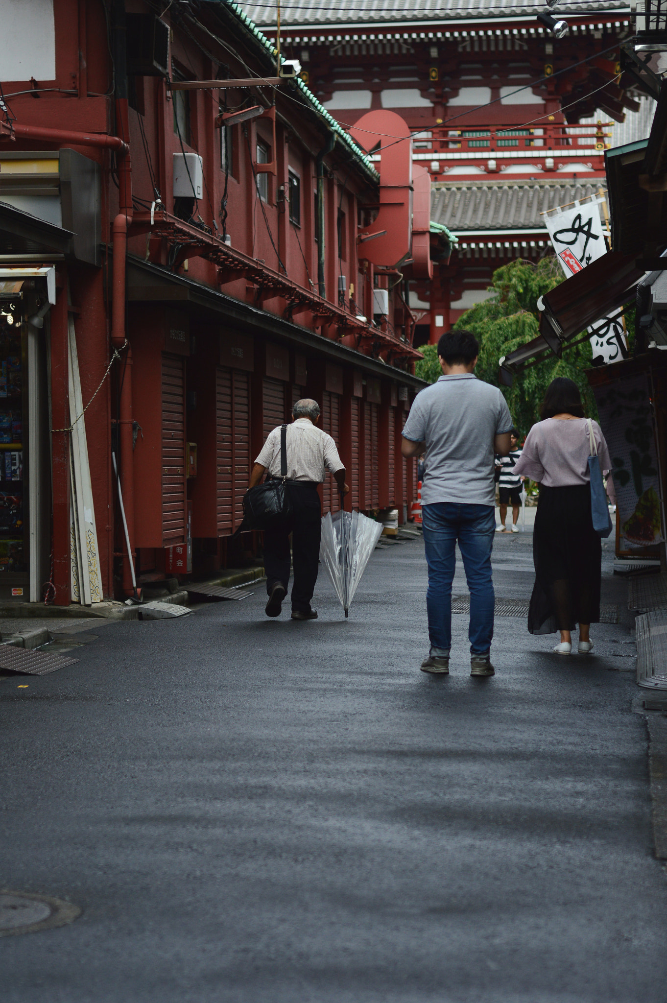 Nikon D3200 + Nikon AF Nikkor 50mm F1.8D sample photo