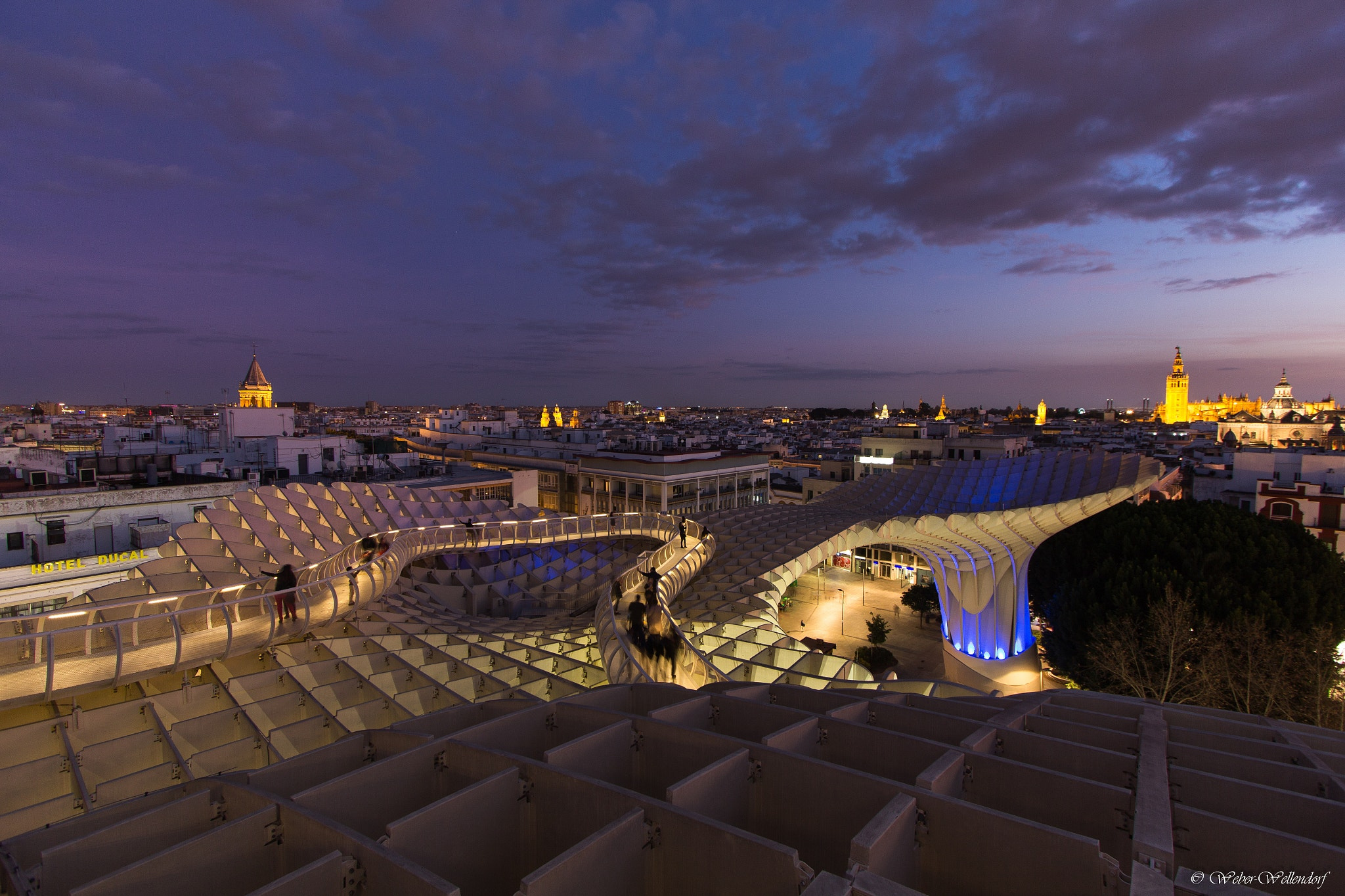 Canon EF-S 10-22mm F3.5-4.5 USM sample photo. Metropol parasol photography