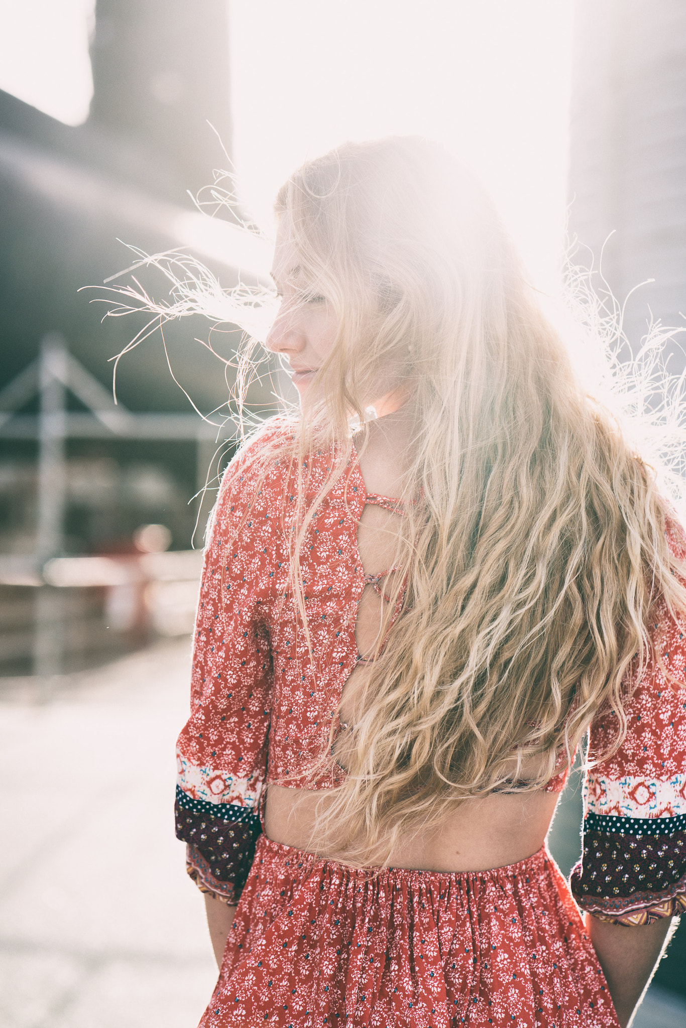 ZEISS Batis 85mm F1.8 sample photo. Sun kissed photography
