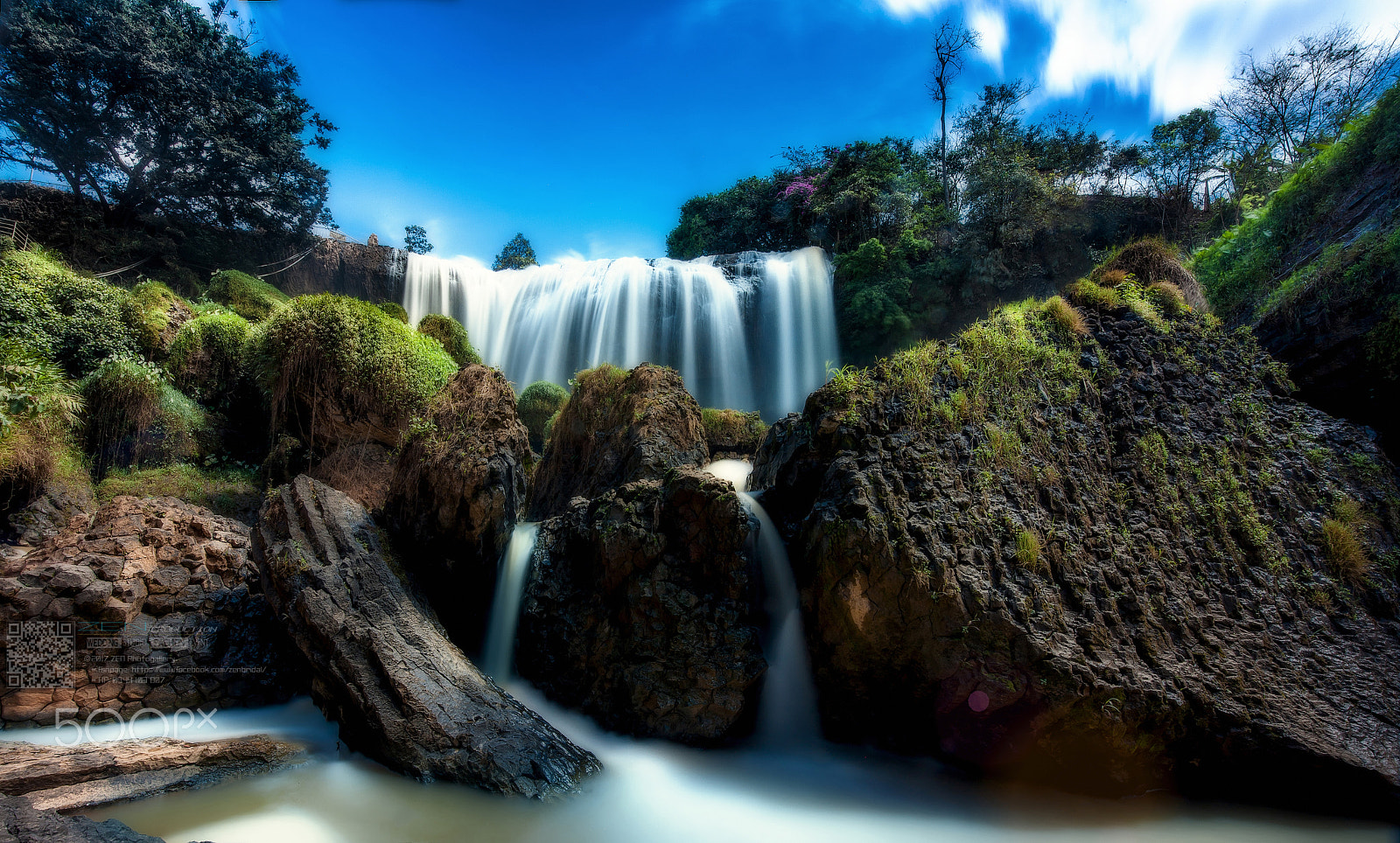 Canon EOS-1Ds Mark III + Canon EF 16-35mm F4L IS USM sample photo. The voi waterfall ( elephant waterfall ) - da lat photography