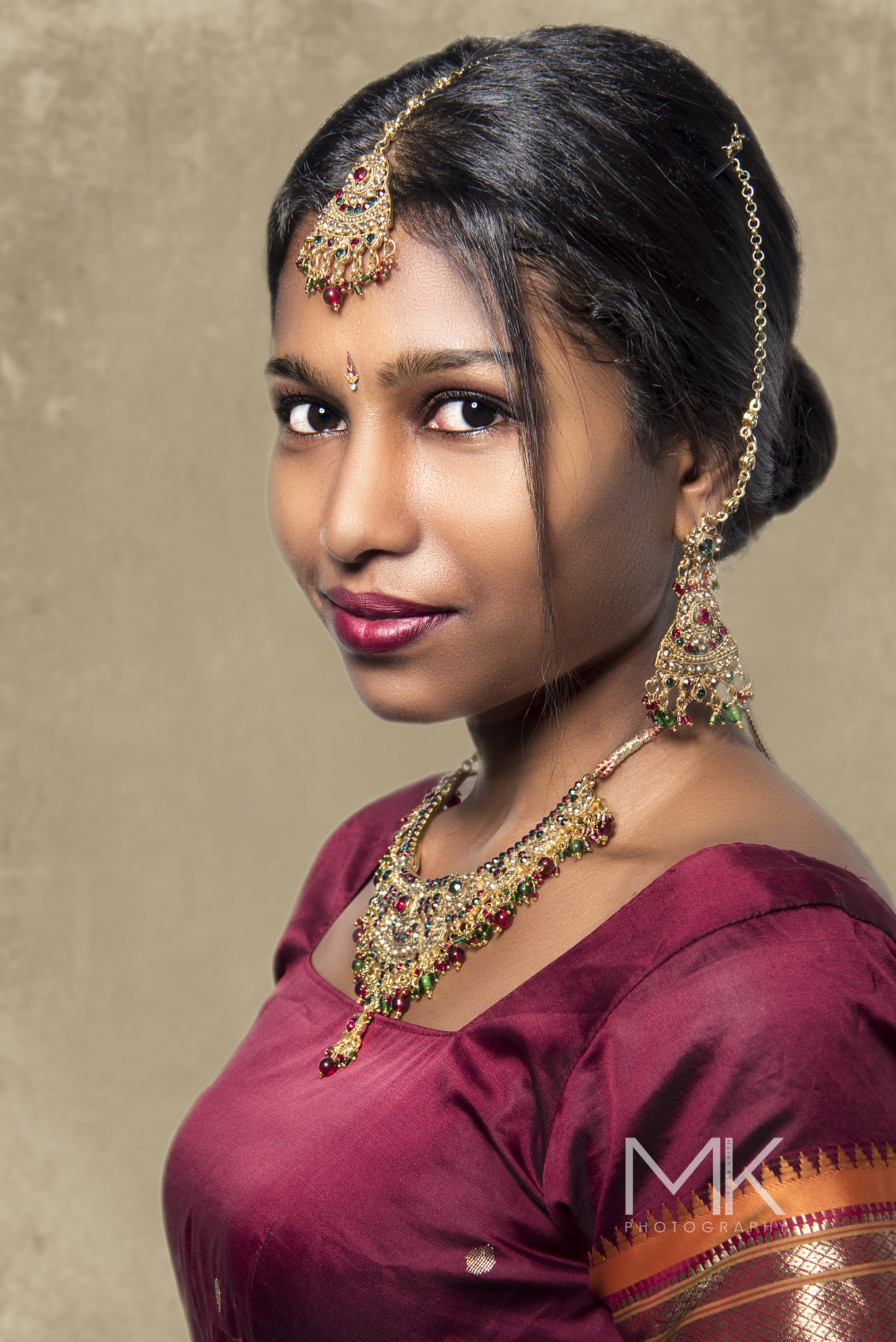 Nikon AF-S Nikkor 24-70mm F2.8E ED VR sample photo. Modern india photography