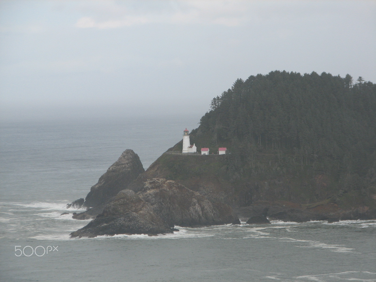 Canon POWERSHOT S2 IS sample photo. Oregon lighthouse photography