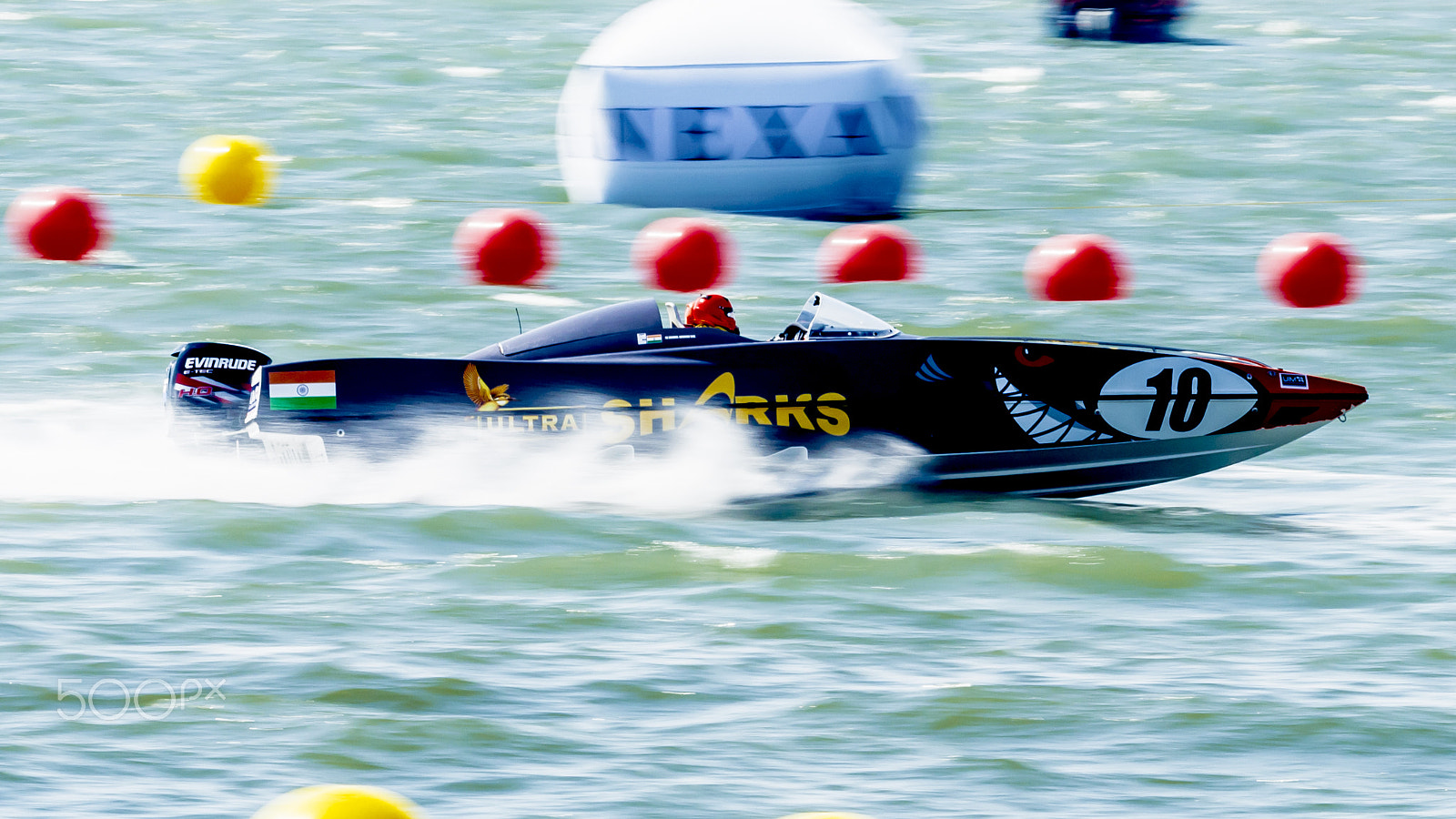 Nikon AF-S Nikkor 200-500mm F5.6E ED VR sample photo. Full throttle photography