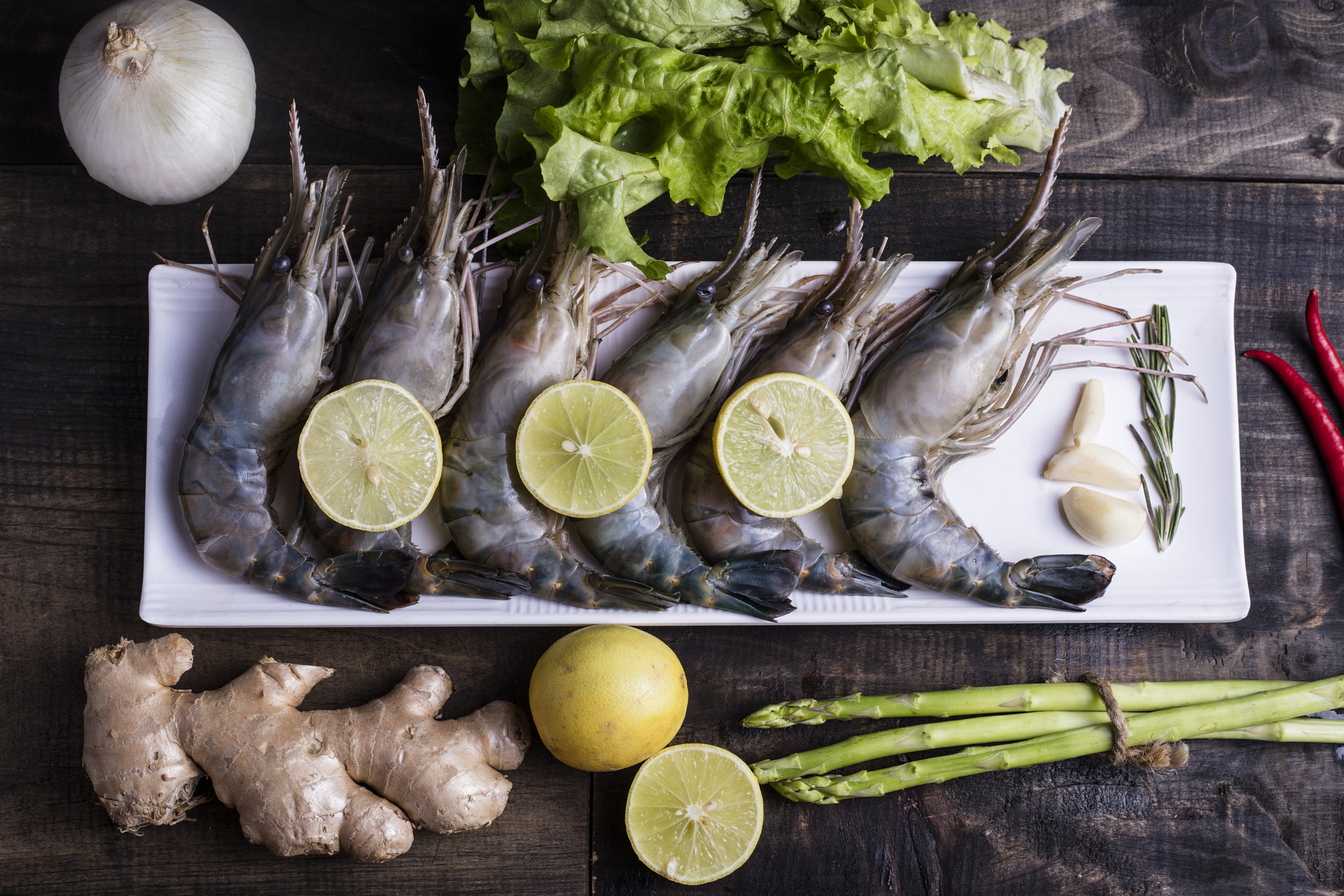 Canon EOS 5DS R sample photo. Raw tiger prawns photography