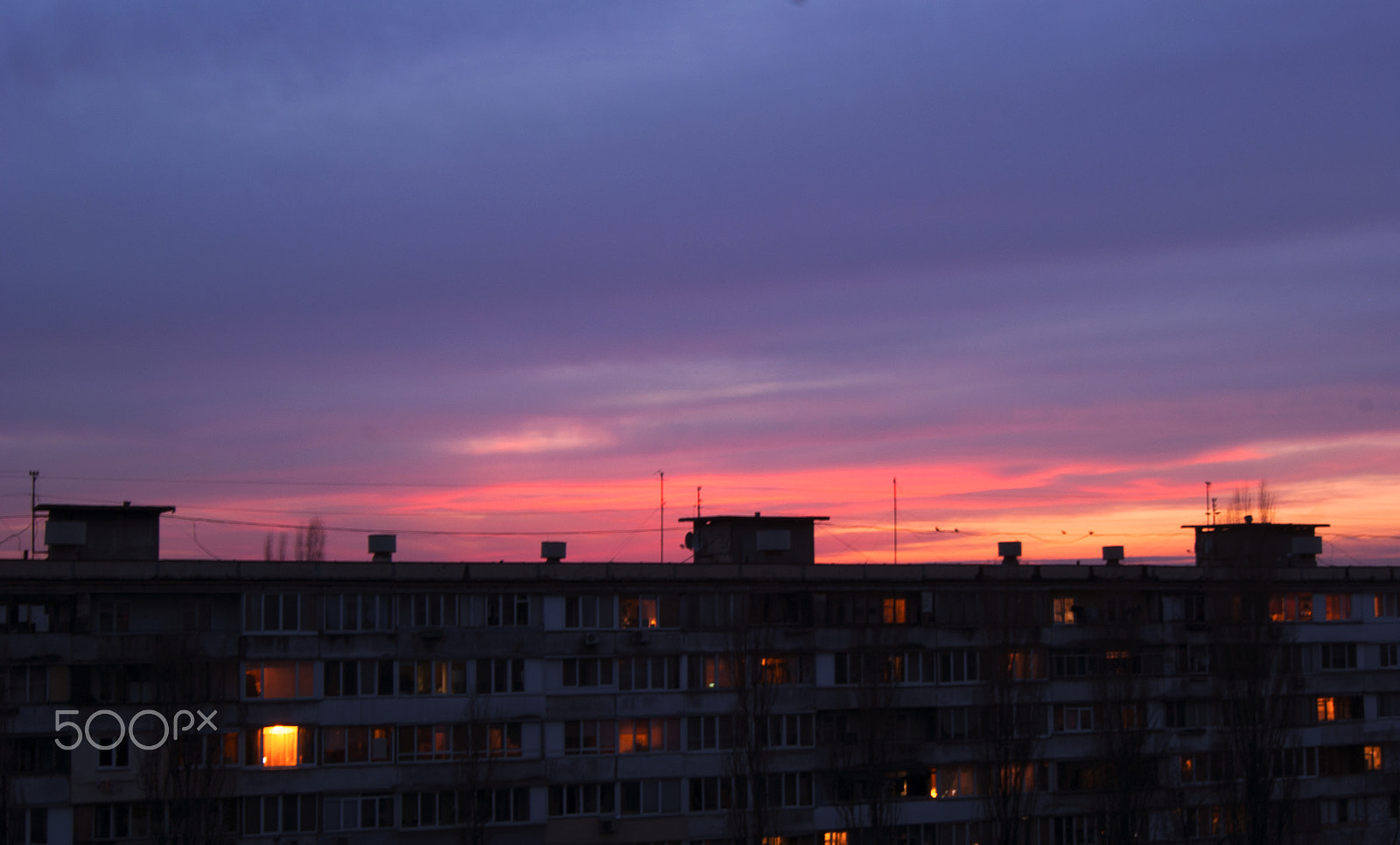 Sony Alpha DSLR-A230 sample photo. Sunset from the window photography