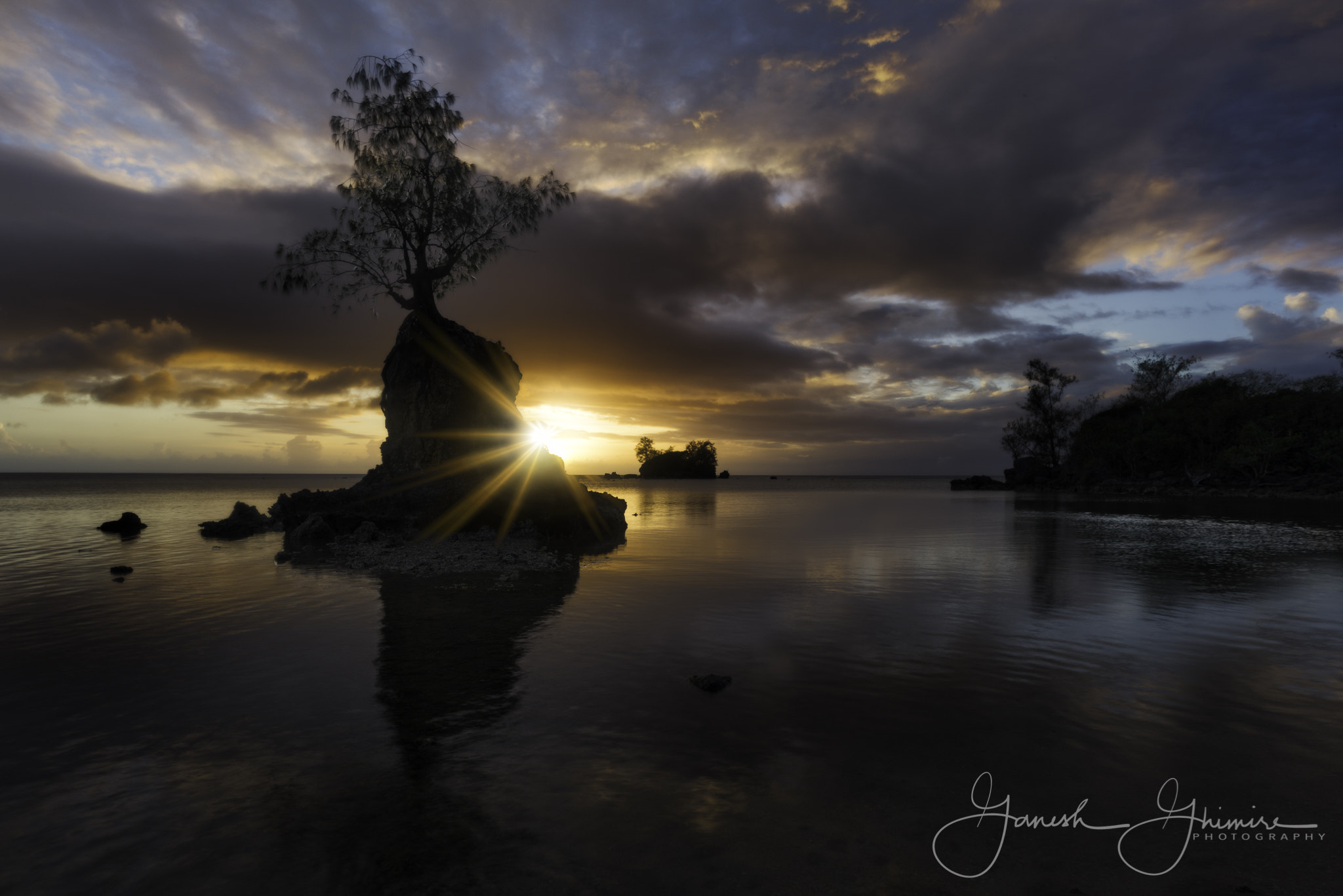 Nikon D810 + Nikon AF-S Nikkor 18-35mm F3.5-4.5G ED sample photo. Blissful evening photography