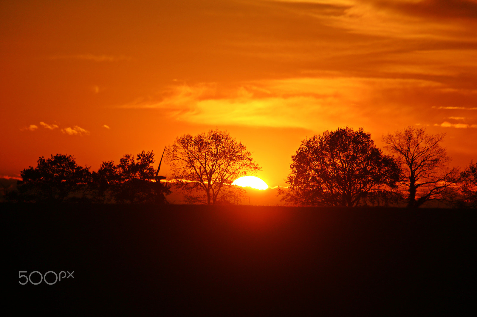 Canon EF-S 55-250mm F4-5.6 IS sample photo. Sunset photography