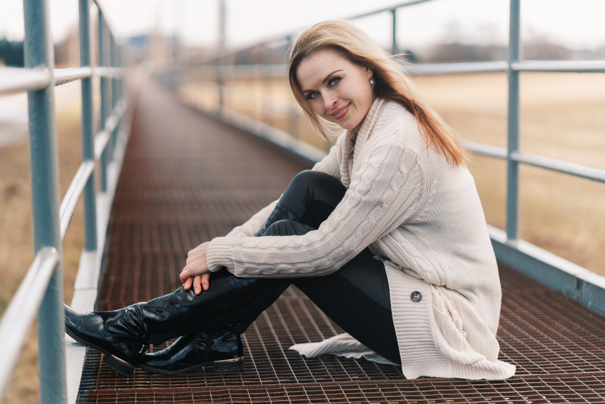 ZEISS Batis 85mm F1.8 sample photo. Bara photography