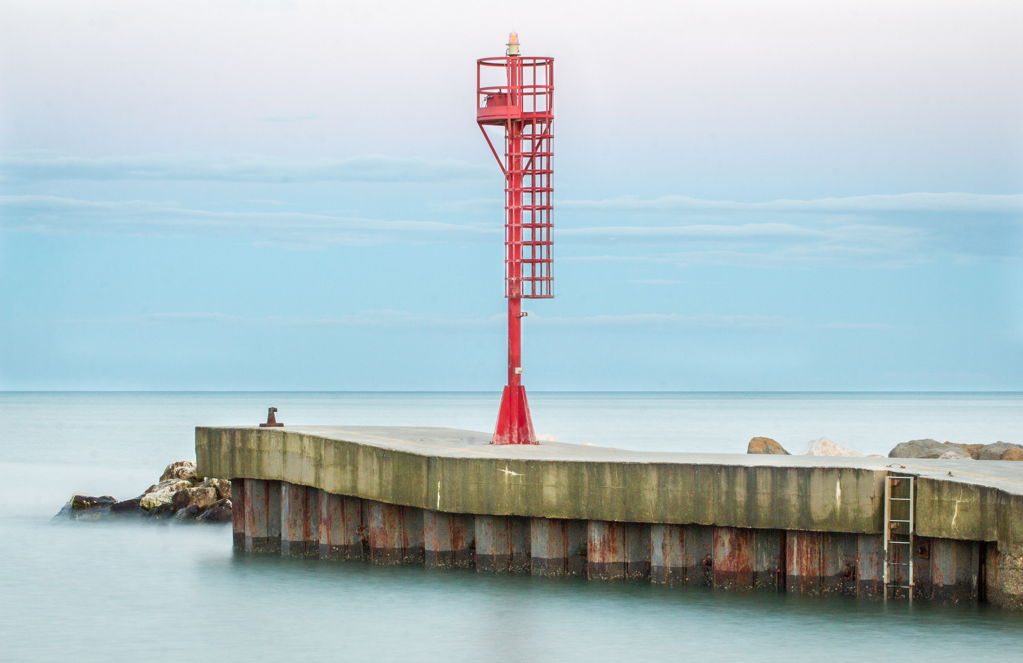 Canon EOS 650D (EOS Rebel T4i / EOS Kiss X6i) sample photo. Lighthouse at sunset photography