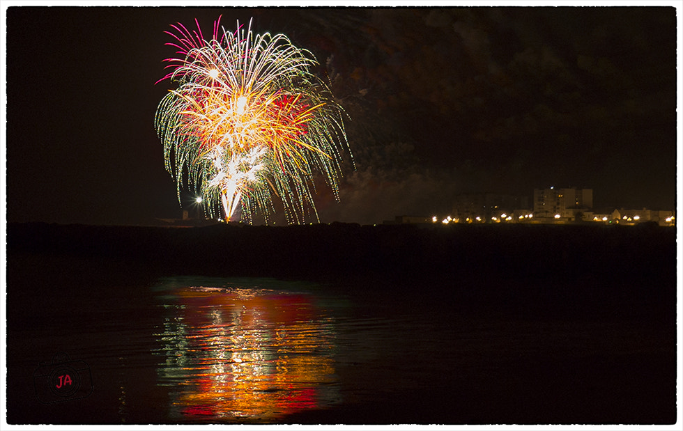 Olympus OM-D E-M10 II + Olympus M.Zuiko Digital ED 7-14mm F2.8 PRO sample photo. Fuegos artificiales36.jpg photography