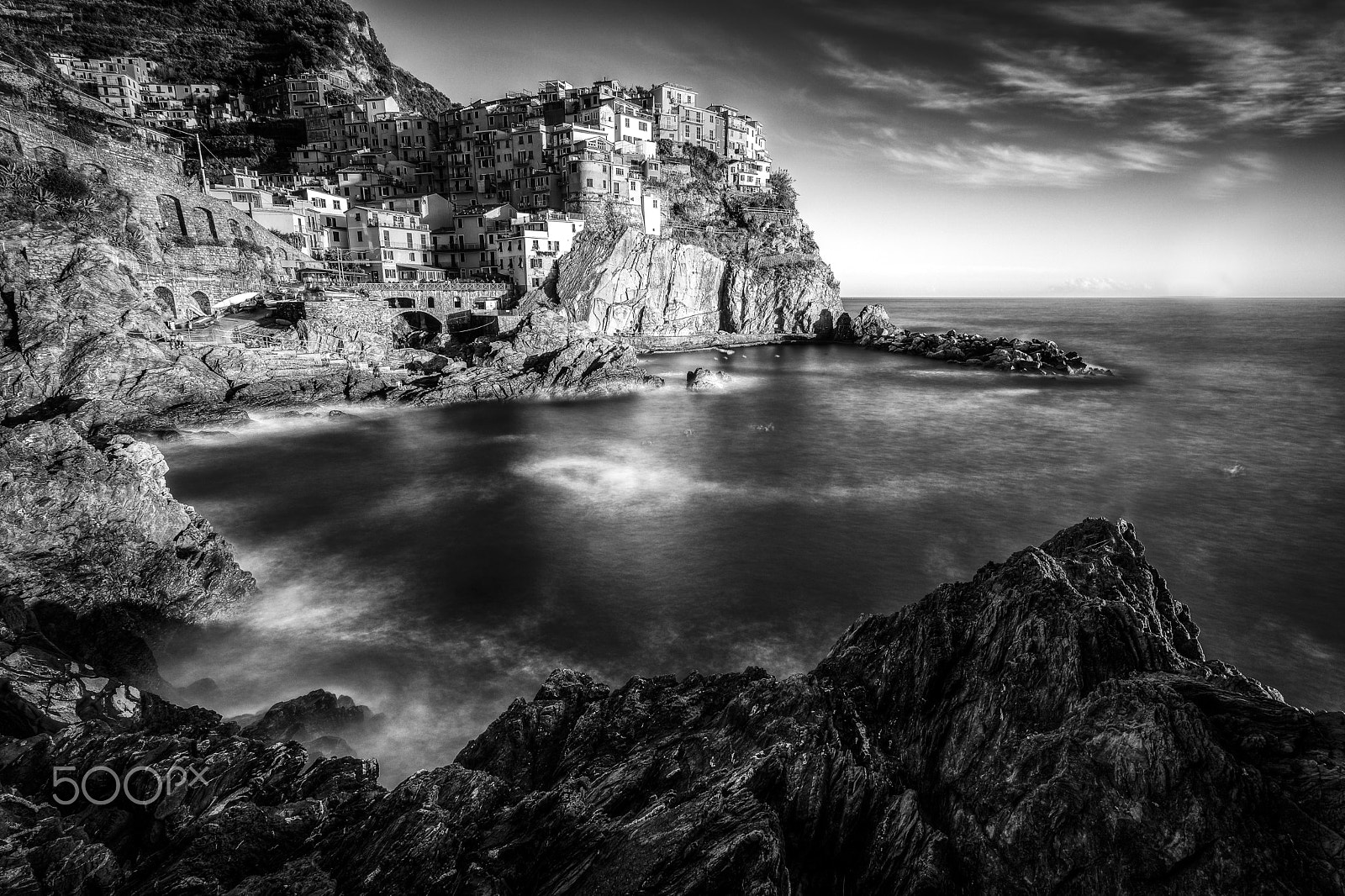 Canon EOS 750D (EOS Rebel T6i / EOS Kiss X8i) sample photo. Village on the sea photography