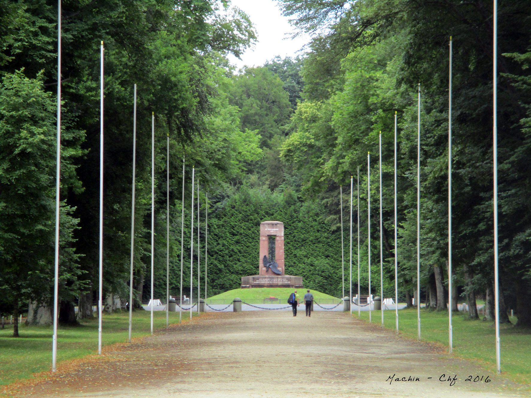 Canon PowerShot ELPH 160 (IXUS 160 / IXY 150) sample photo. Compiégne, francia / france﻿ photography