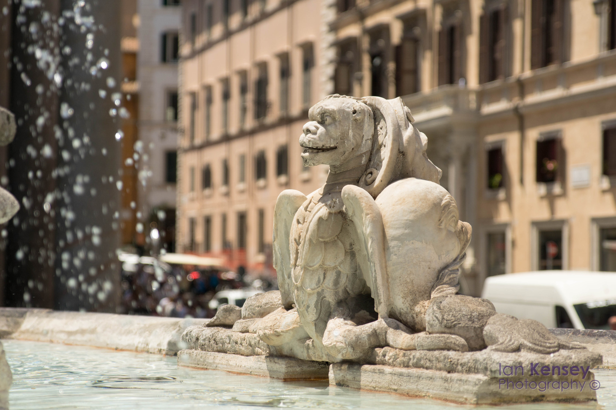 Sony ILCA-77M2 sample photo. The gargoyle and the fountain photography