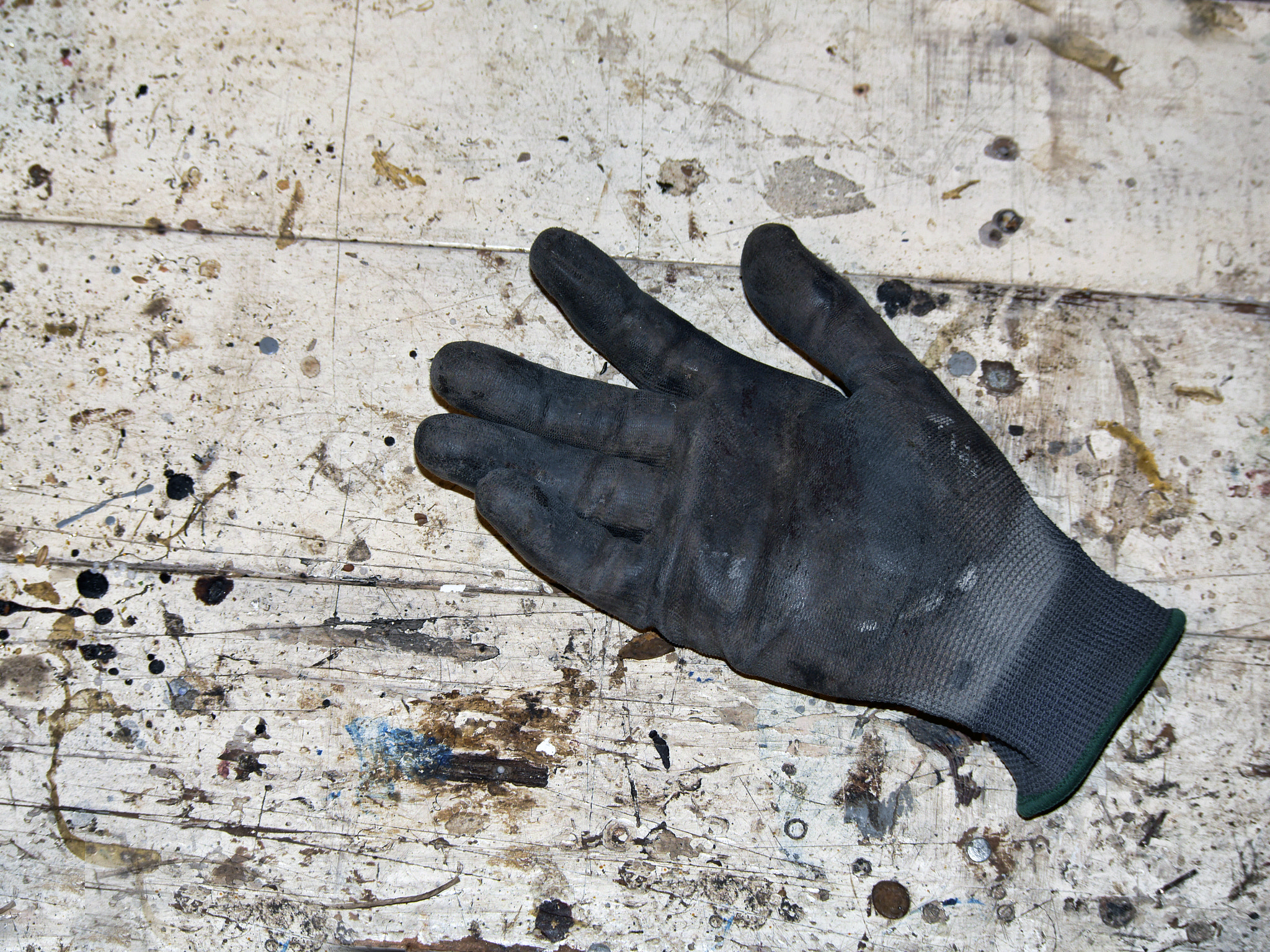 Panasonic Lumix DMC-GH3 sample photo. Glove photography