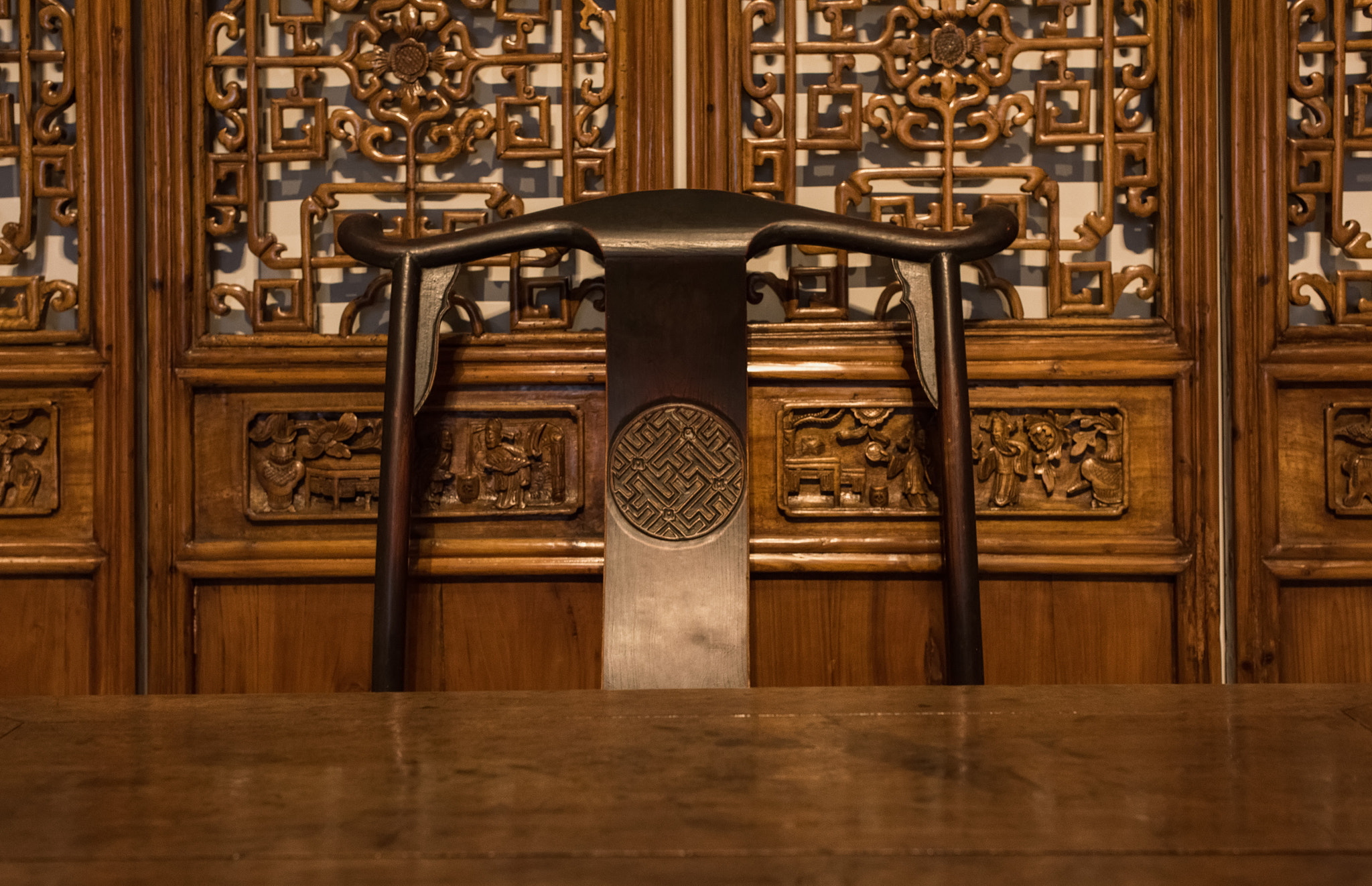 Nikon D810 + Nikon AF-S Nikkor 50mm F1.4G sample photo. Scholar's sek chair and screen qing dynasty c photography