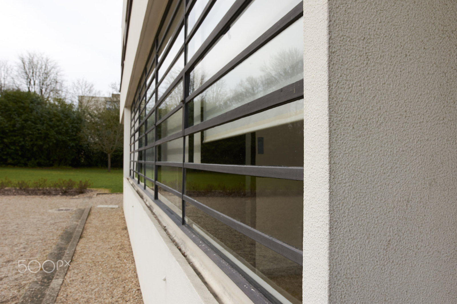 Sigma 18-35mm F1.8 DC HSM Art sample photo. 2017 villa savoye (le corbusier, poissy, paris) photography