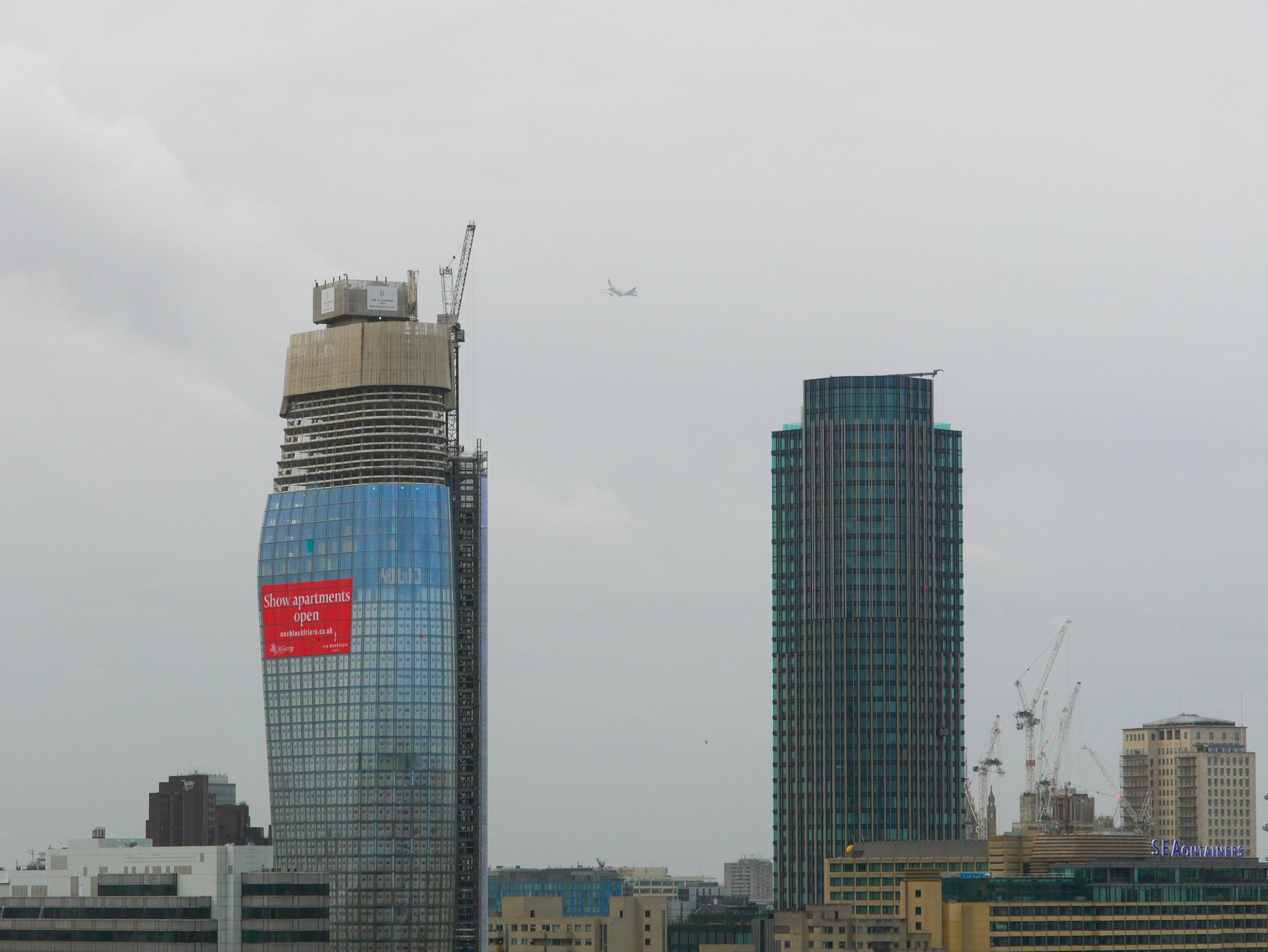 Panasonic Lumix DMC-G85 (Lumix DMC-G80) sample photo. City photography
