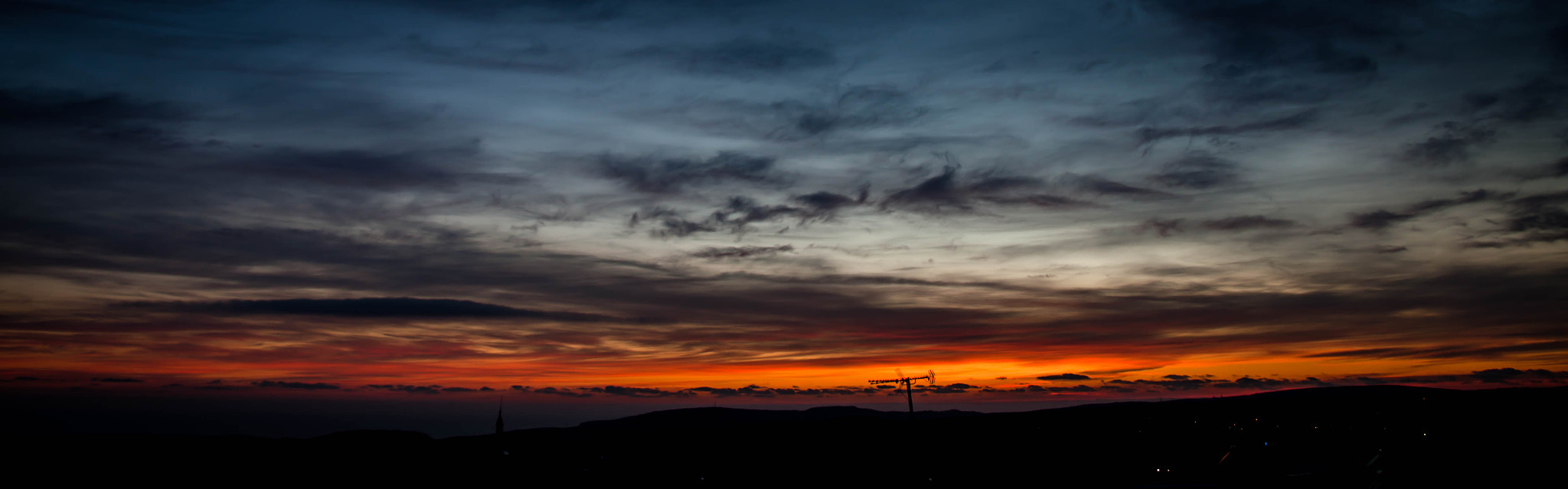 Sigma 17-70mm F2.8-4 DC Macro OS HSM sample photo. Sunset stripe photography