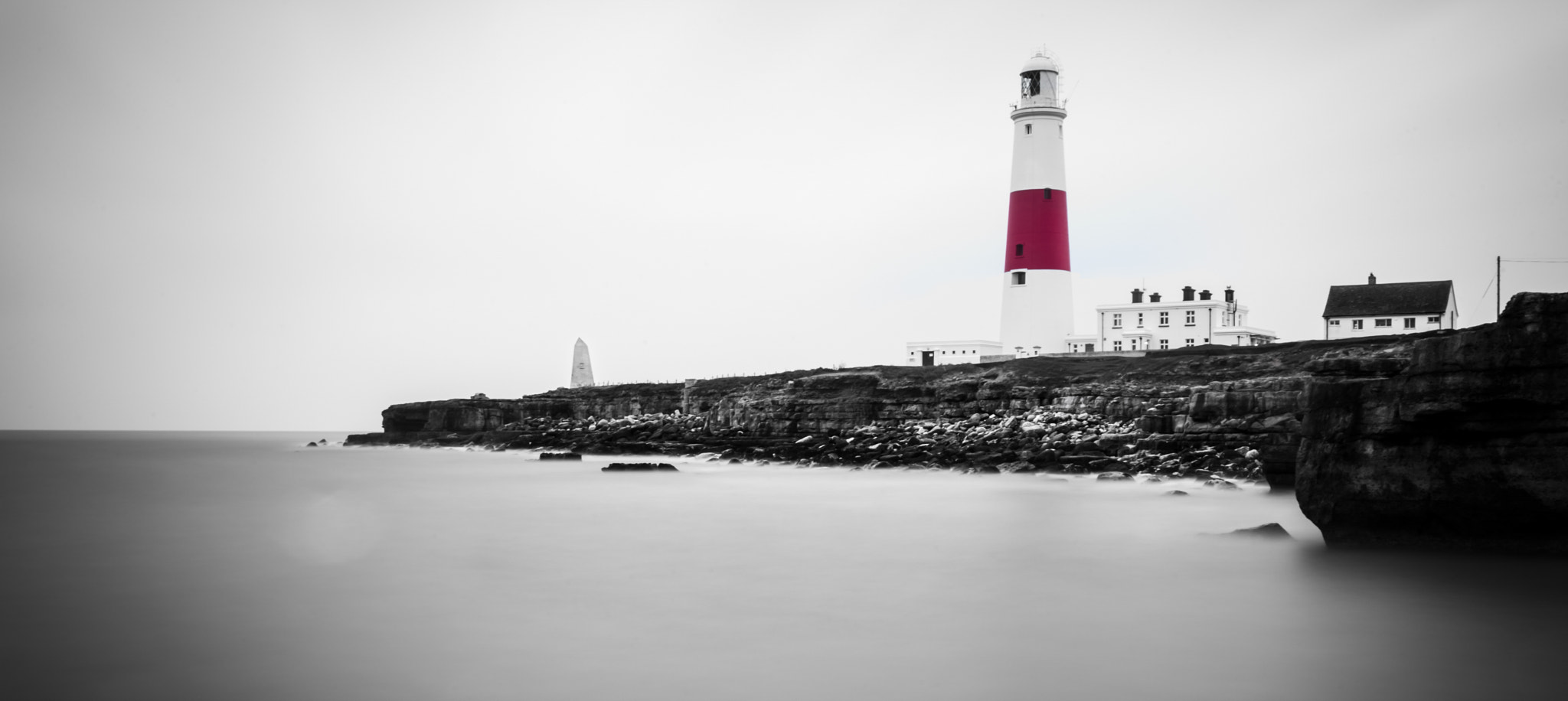 Nikon D750 + Nikon AF Nikkor 35mm F2D sample photo. 'red lighthouse' photography