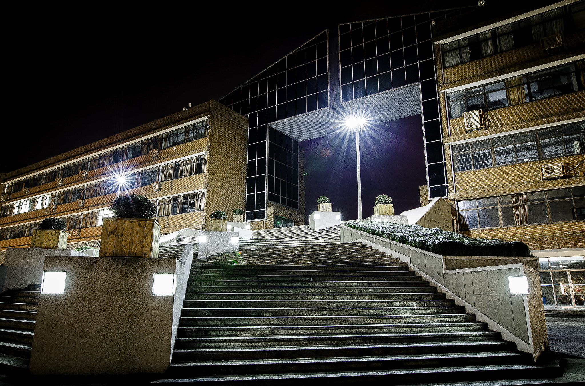 Sigma 24mm F1.4 DG HSM Art sample photo. This university named ningbo university ,it is a g ... photography