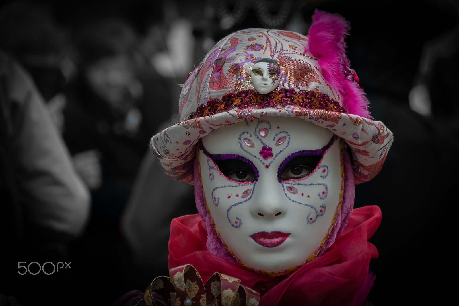 Sigma 18-250mm F3.5-6.3 DC Macro OS HSM sample photo. Carnaval.. photography