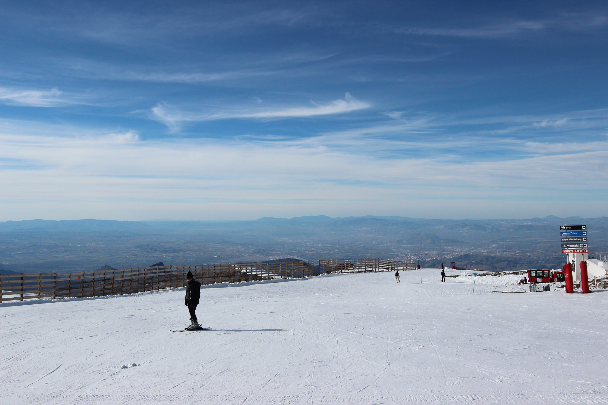 Canon EF-S 10-22mm F3.5-4.5 USM sample photo. On the top photography